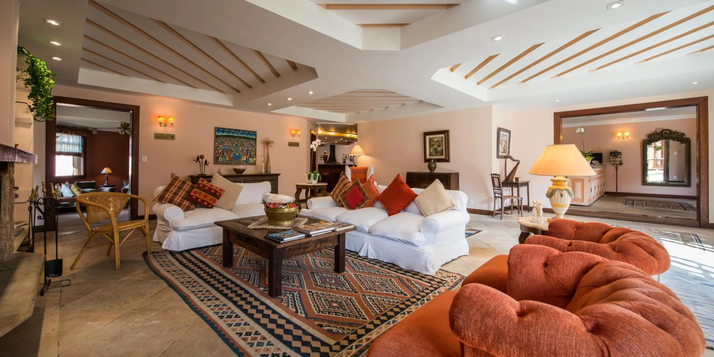 Communal lounge/ TV room in Quinta da Paz Resort