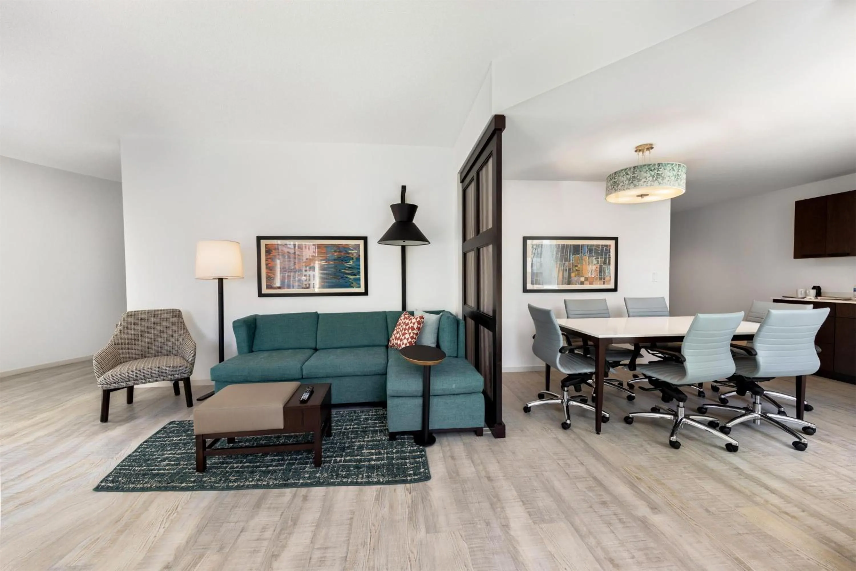 Photo of the whole room in Hyatt Place West Palm Beach