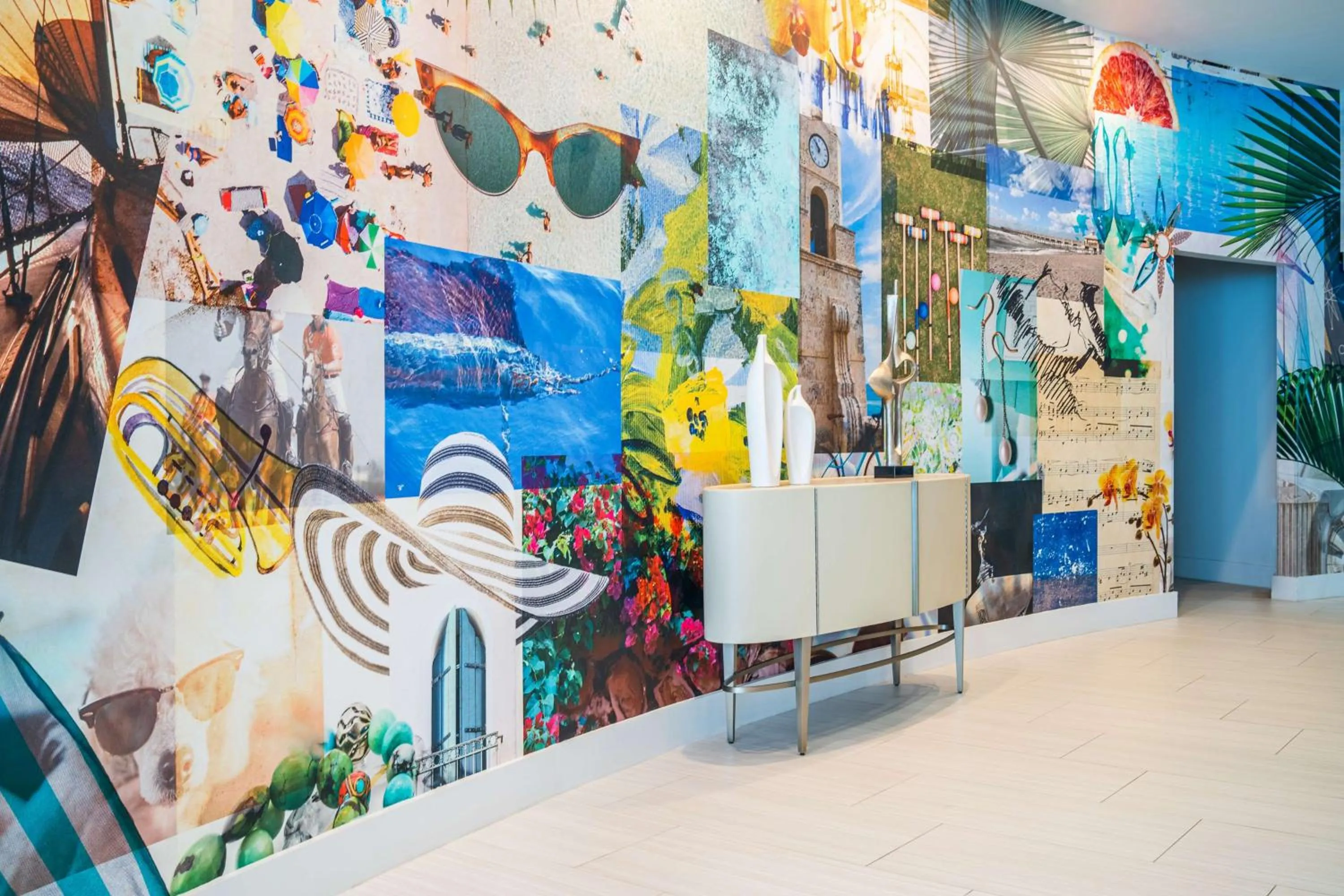 Lounge or bar in Hyatt Place West Palm Beach