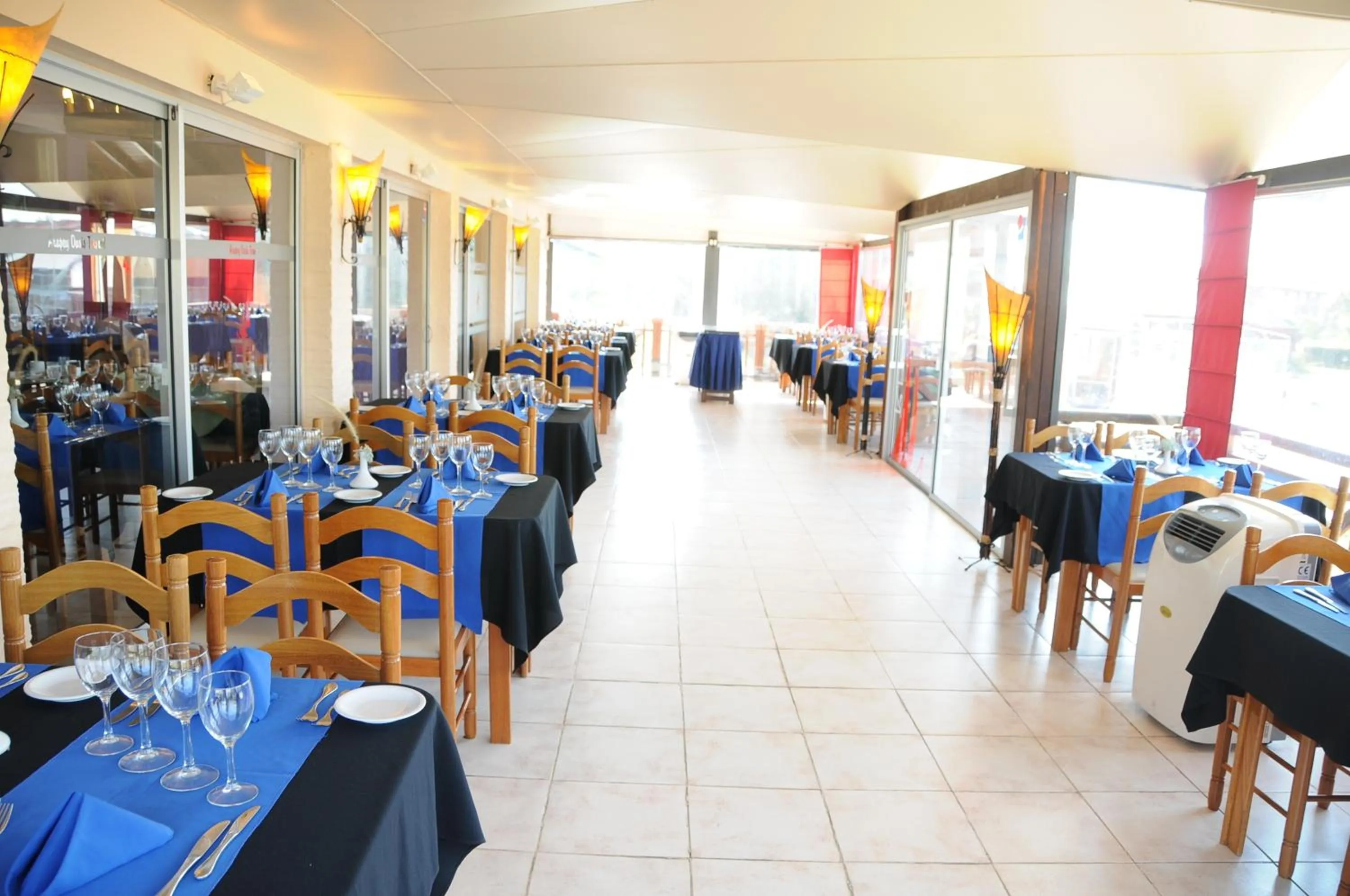 Restaurant/places to eat in Arapey Oasis Termal Hotel