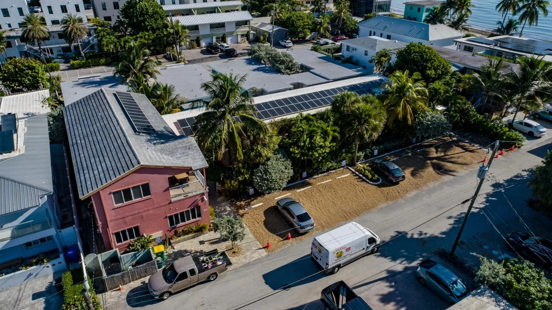 Property building in The Desoto - Oceanview Inn