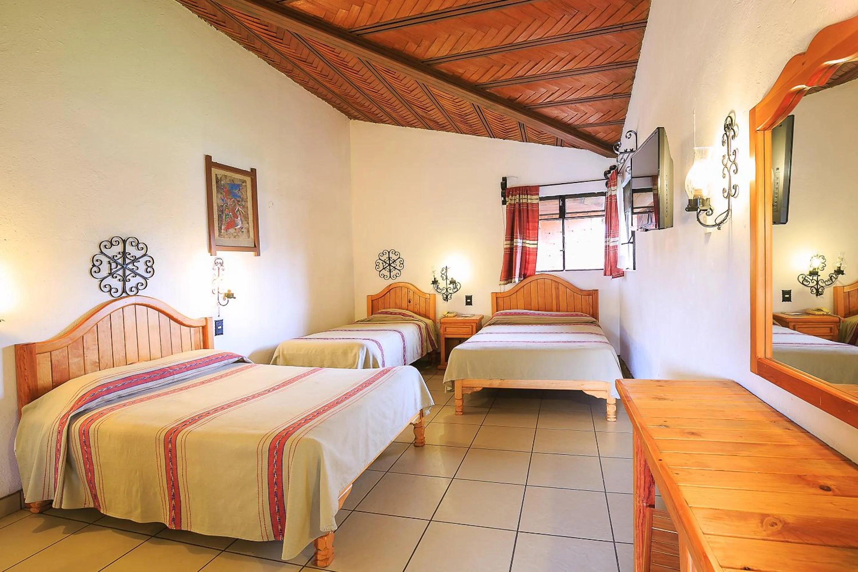 Bed in Hotel Pie de la Sierra