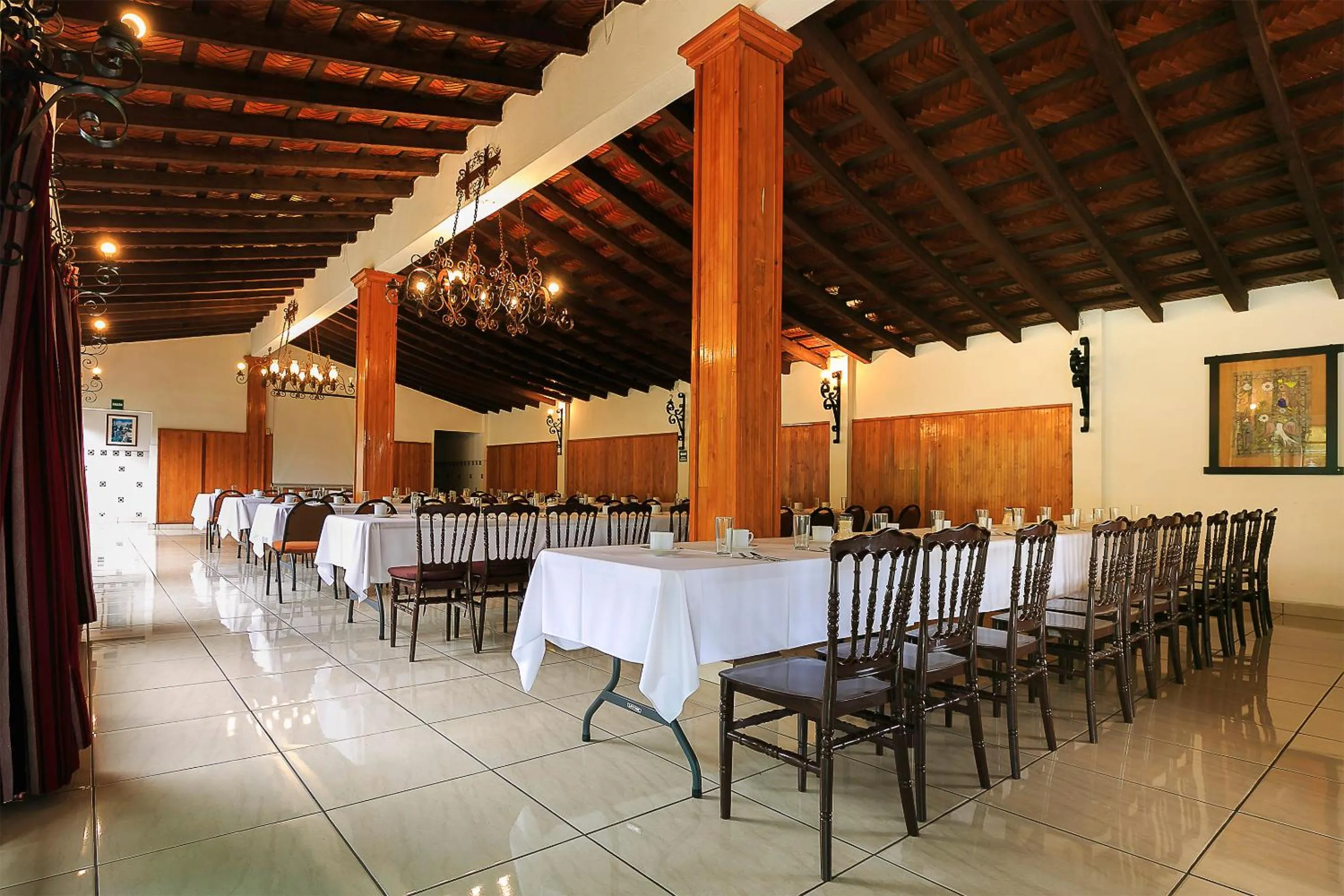 Banquet/Function facilities in Hotel Pie de la Sierra