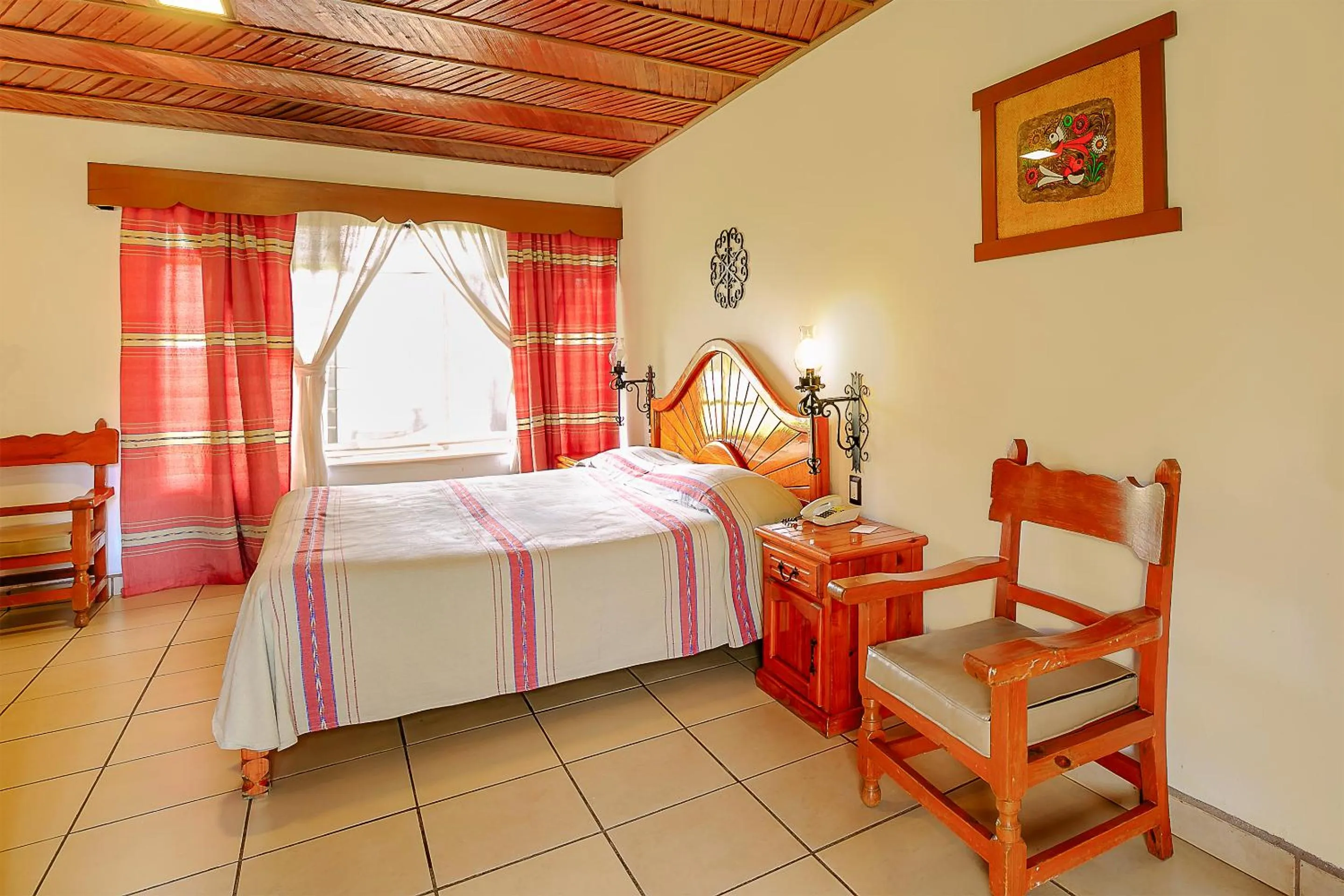 Bed in Hotel Pie de la Sierra