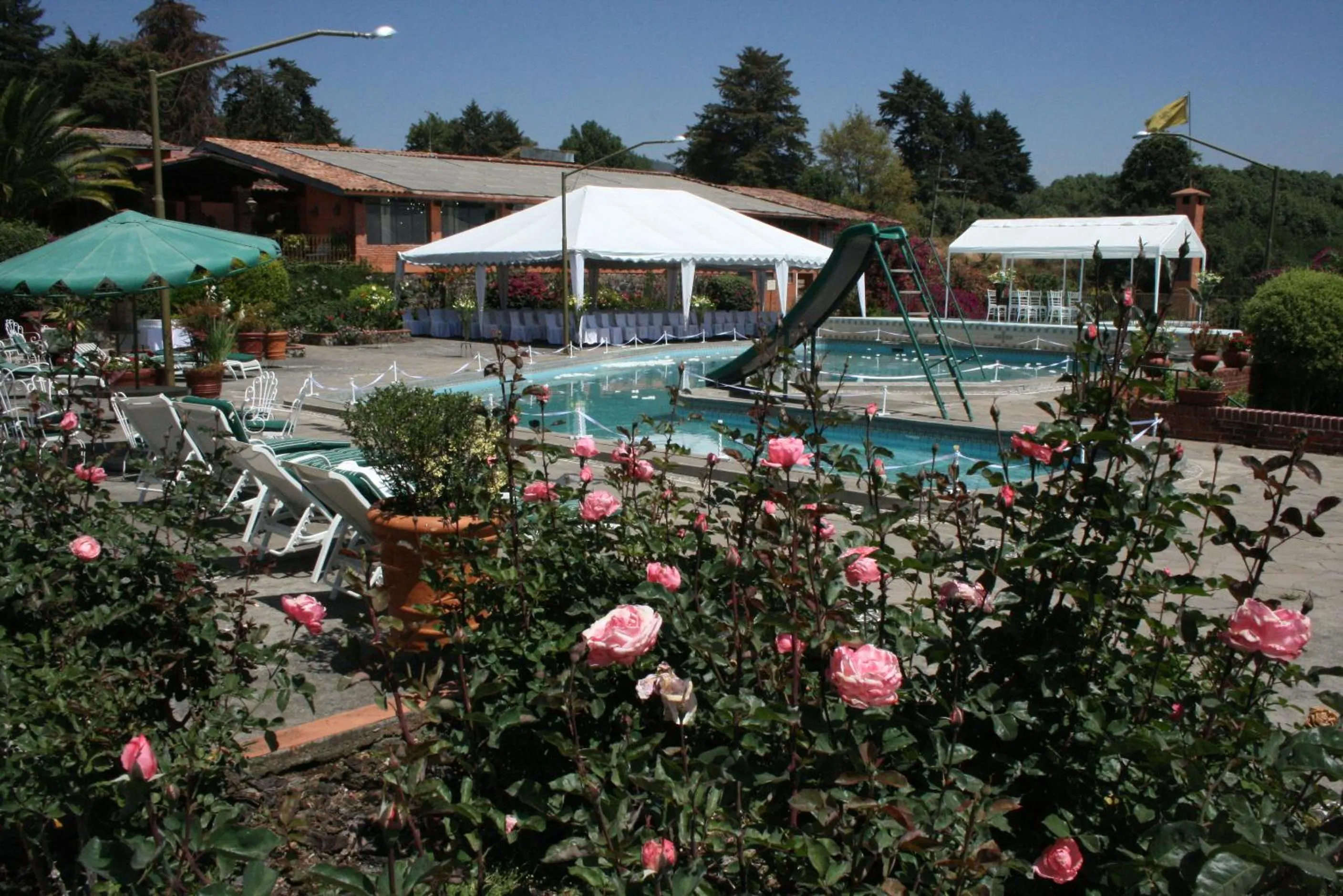 Swimming pool in Hotel Pie de la Sierra