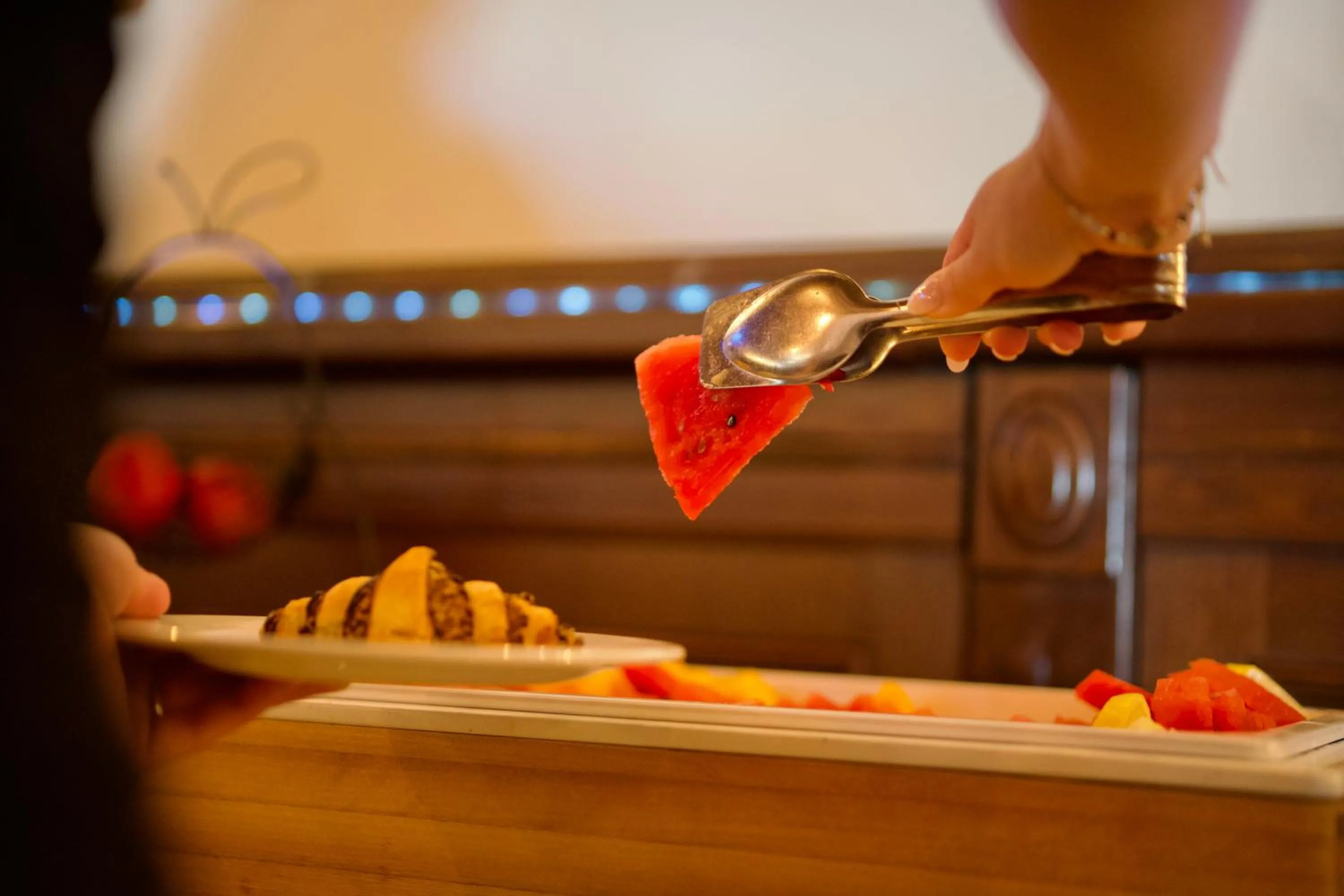 Restaurant/places to eat in Hotel Diplomat