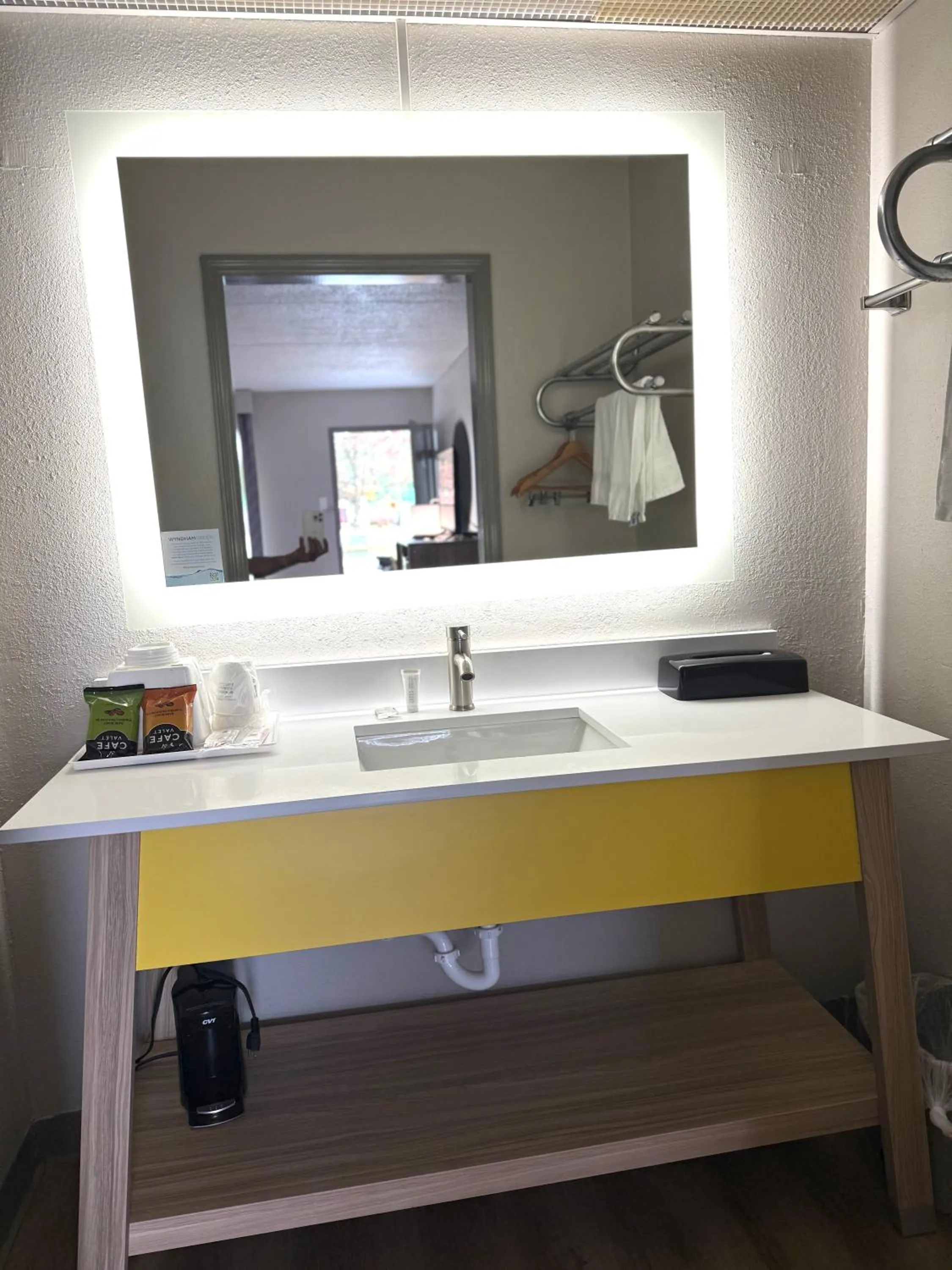 Days Inn by Wyndham Harriman