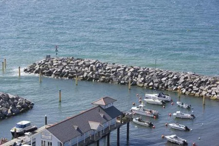 Neighbourhood in The Hambrough