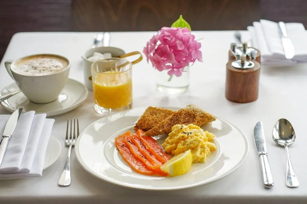 Breakfast in The Hambrough