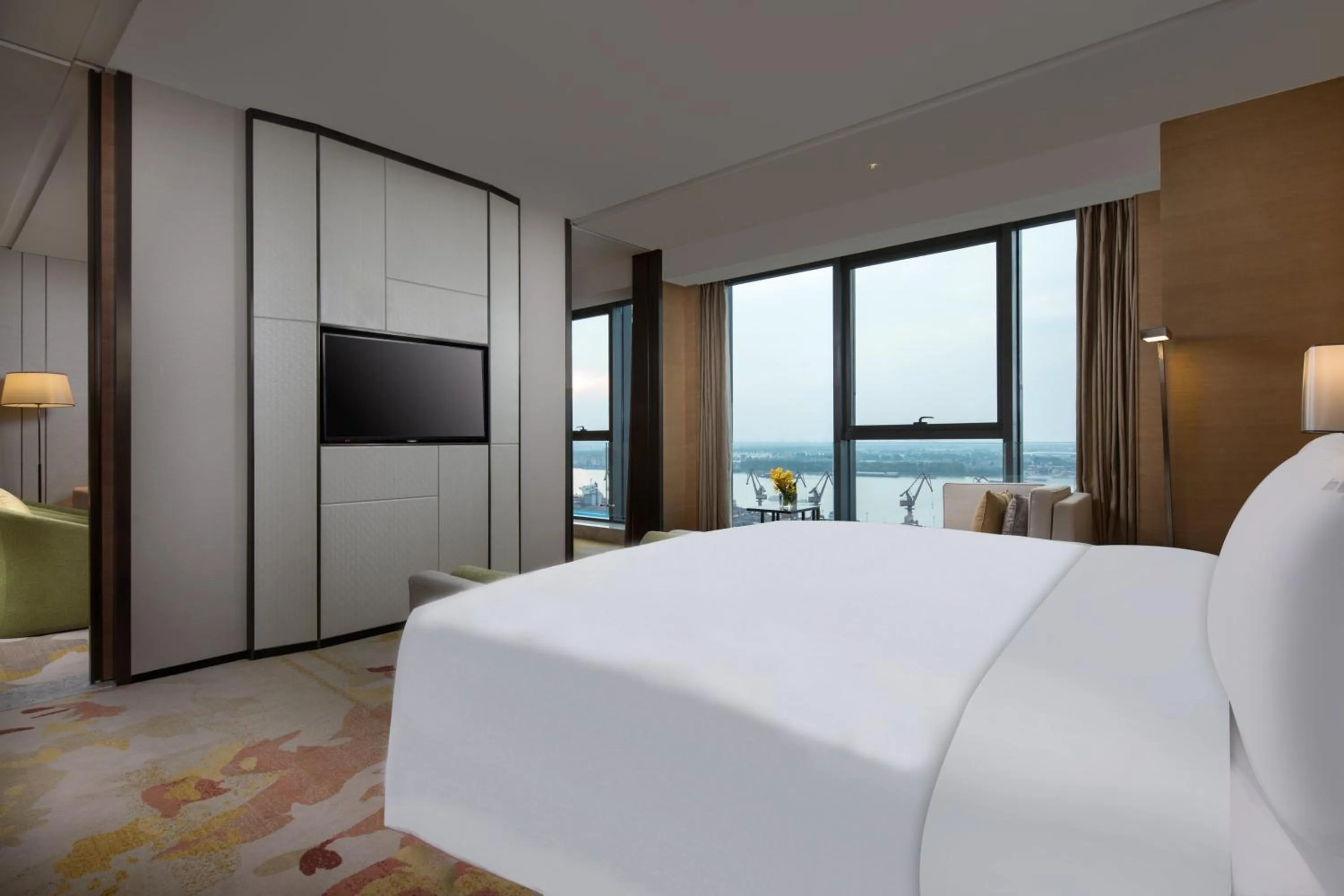 Photo of the whole room, Bed in Holiday Inn Nanjing Harbour by IHG