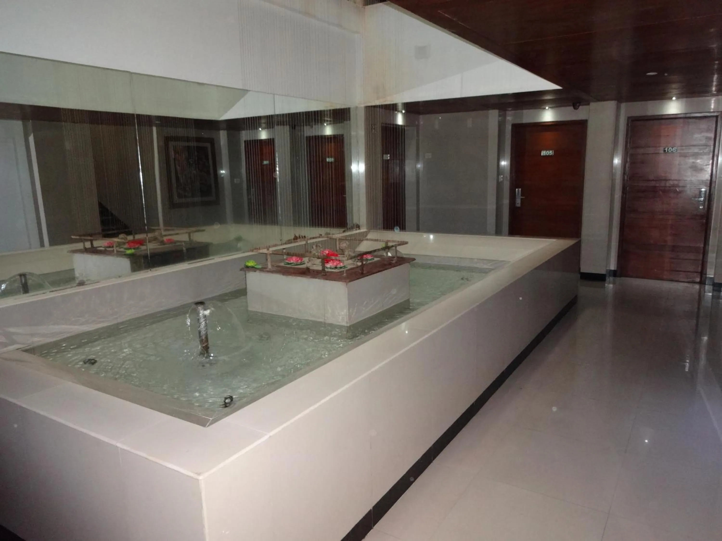 Hot Spring Bath in Lotus Comfort - A Pondy Hotel