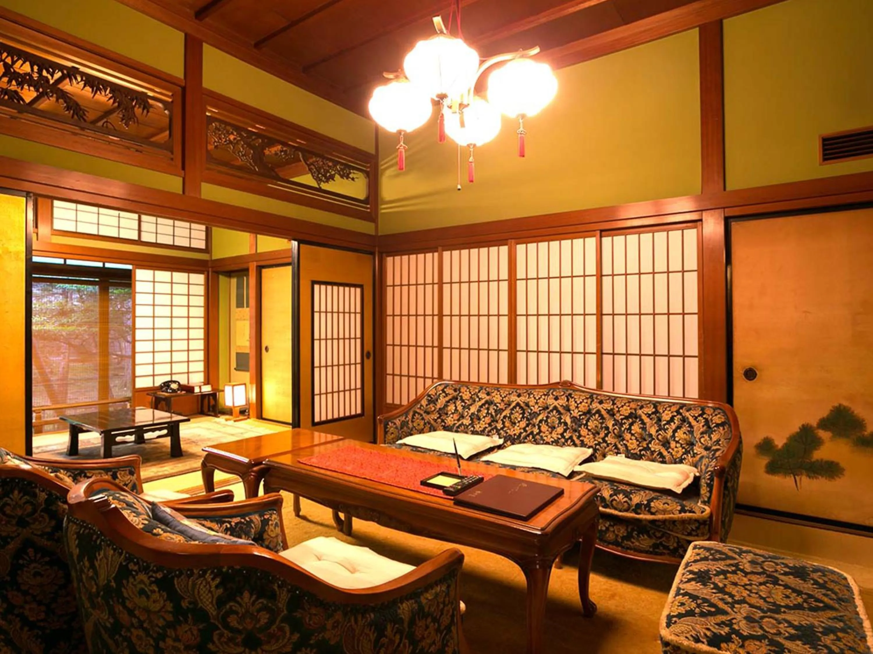 Photo of the whole room in Hoshi