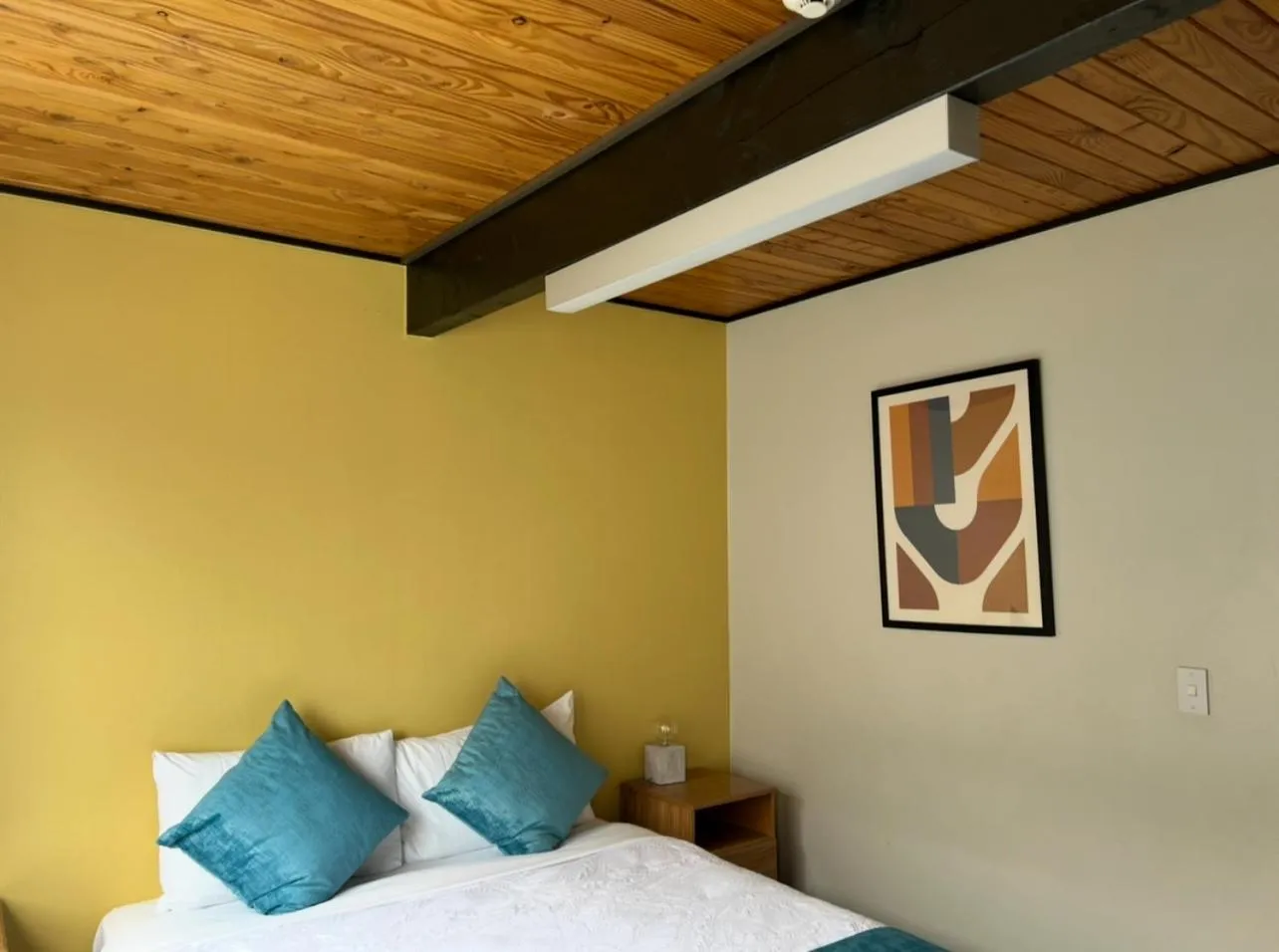 Bedroom, Bed in Mountain View Motel