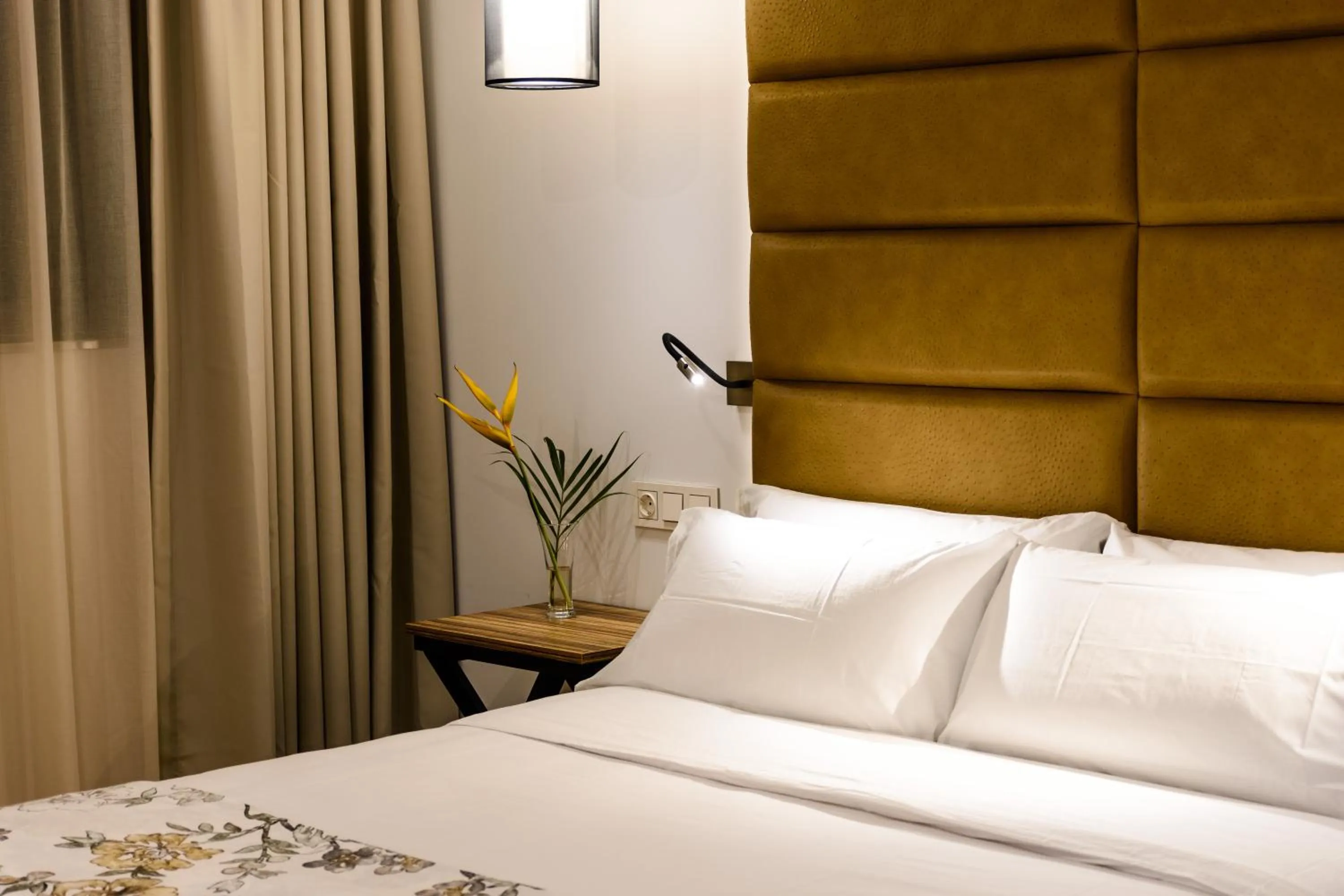 Bed in Ceiba Hotel Bissau