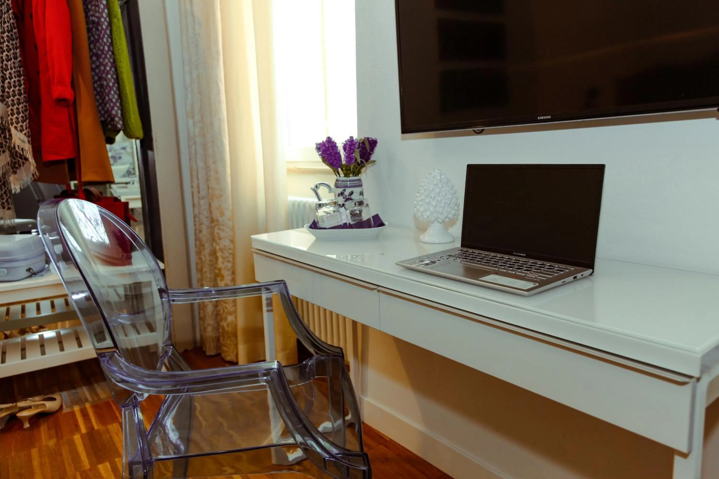 furniture in B&B Dimor'à