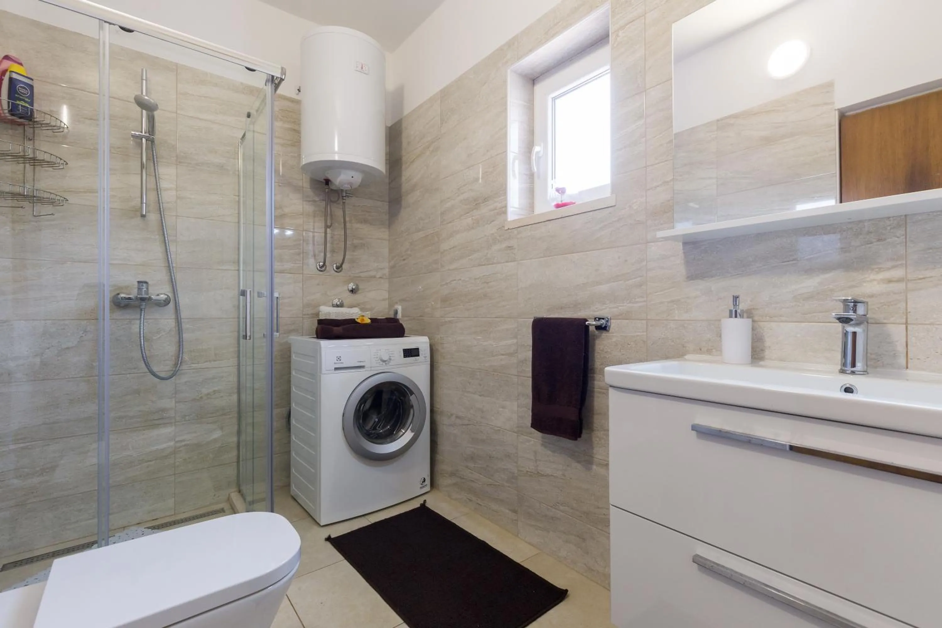 Bathroom in Apartment Ani