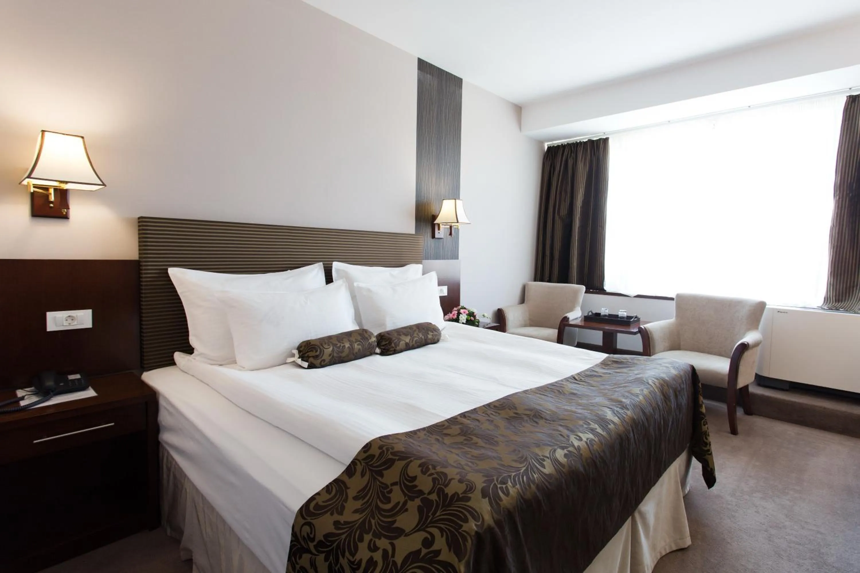 Photo of the whole room, Bed in Grand Hotel Napoca