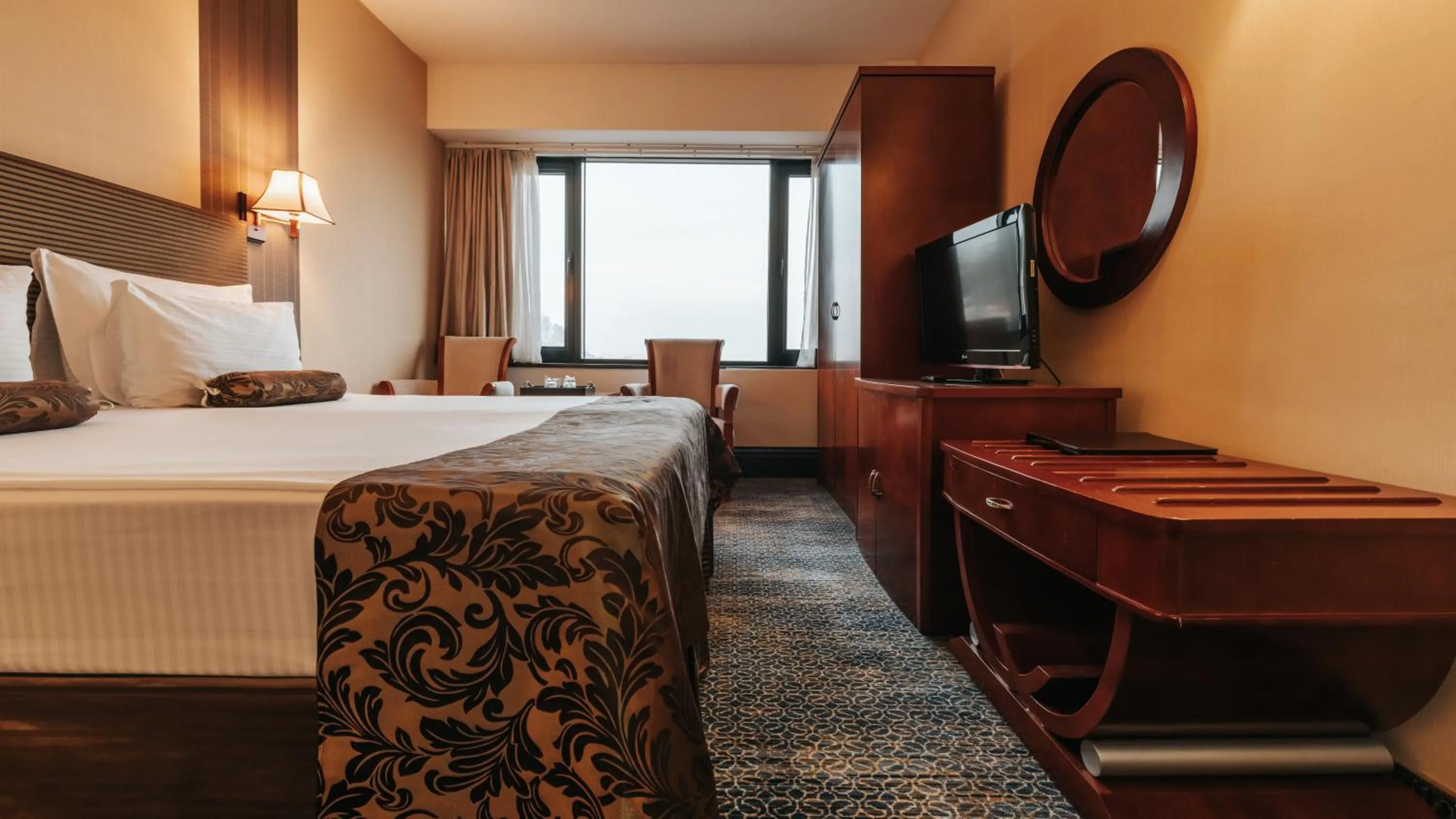 Bed in Grand Hotel Napoca