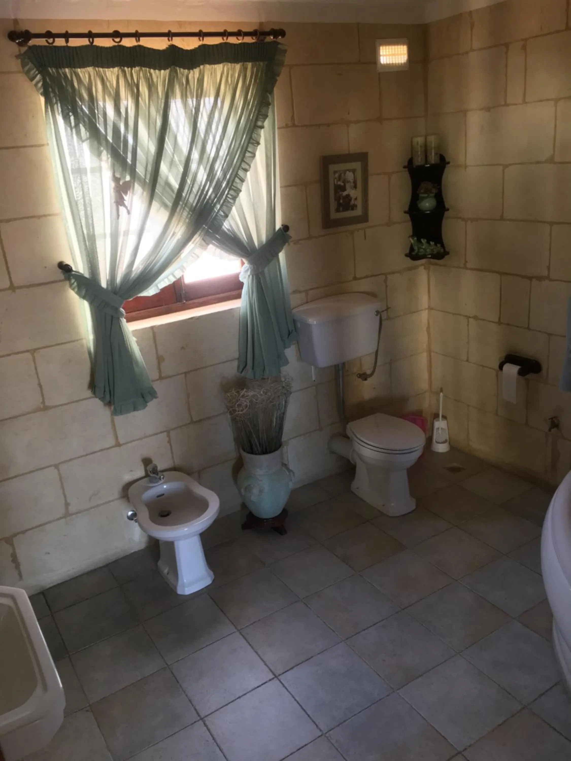 Bathroom in La Fenice by Giancarlo