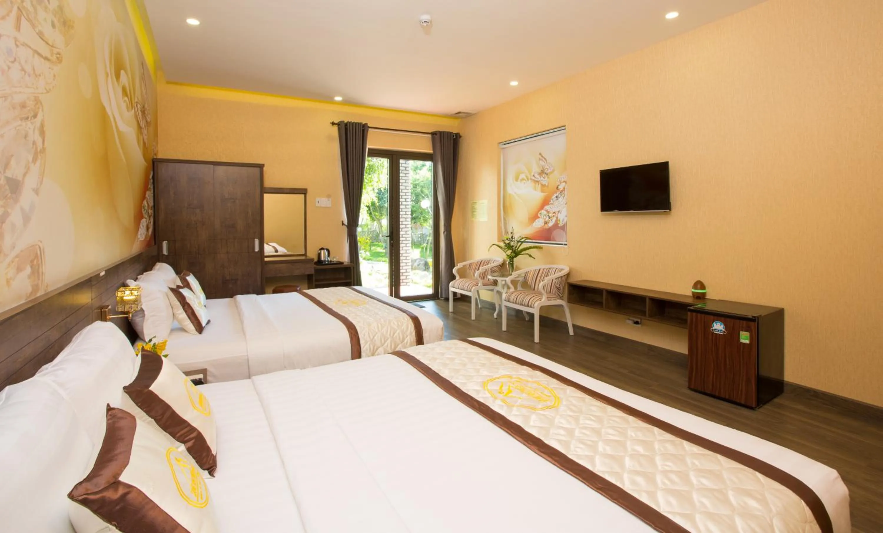 Bed in Sang Như Ngọc Resort
