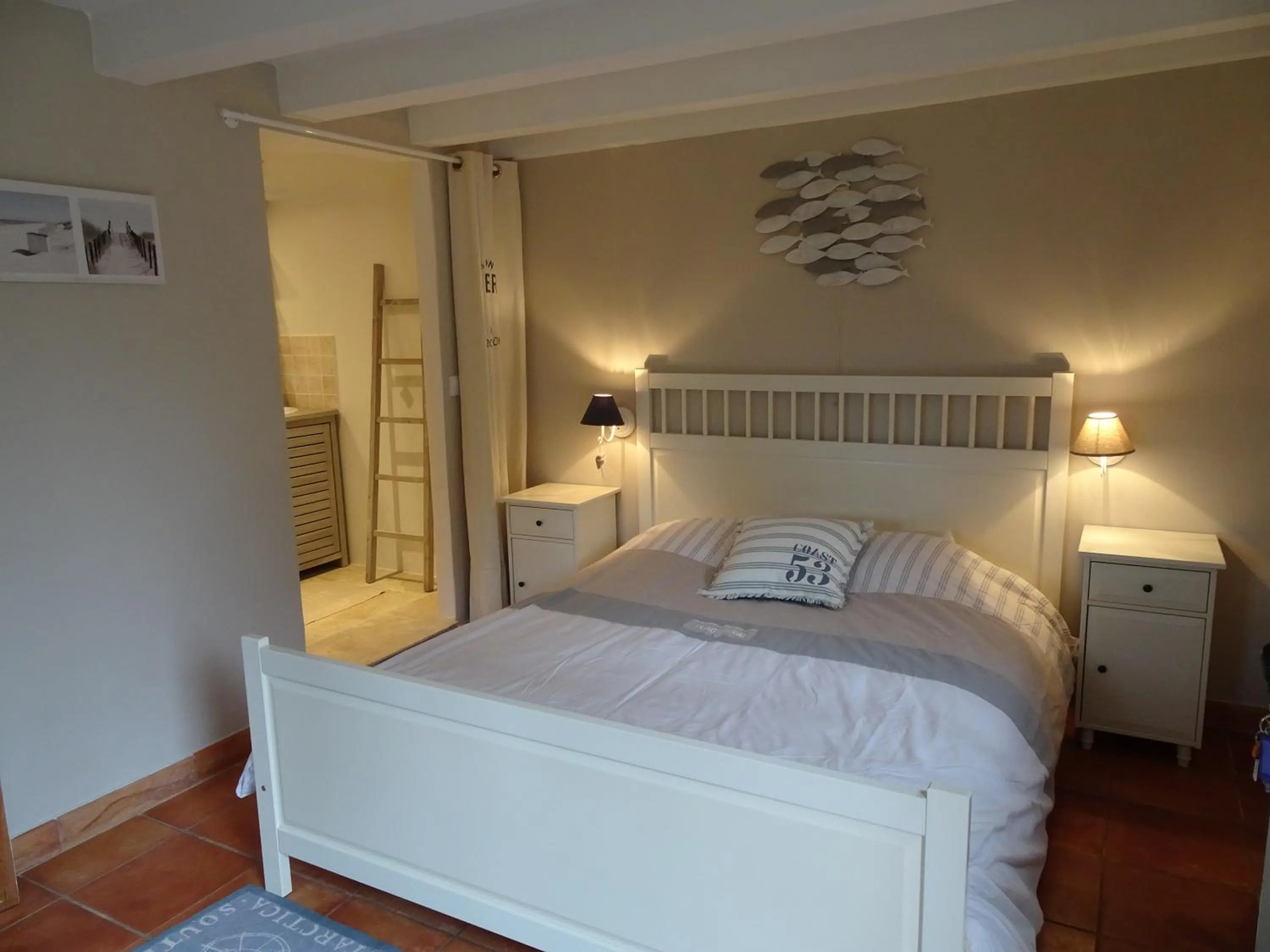 Garden view, Bed in Les Olivettes le mazet