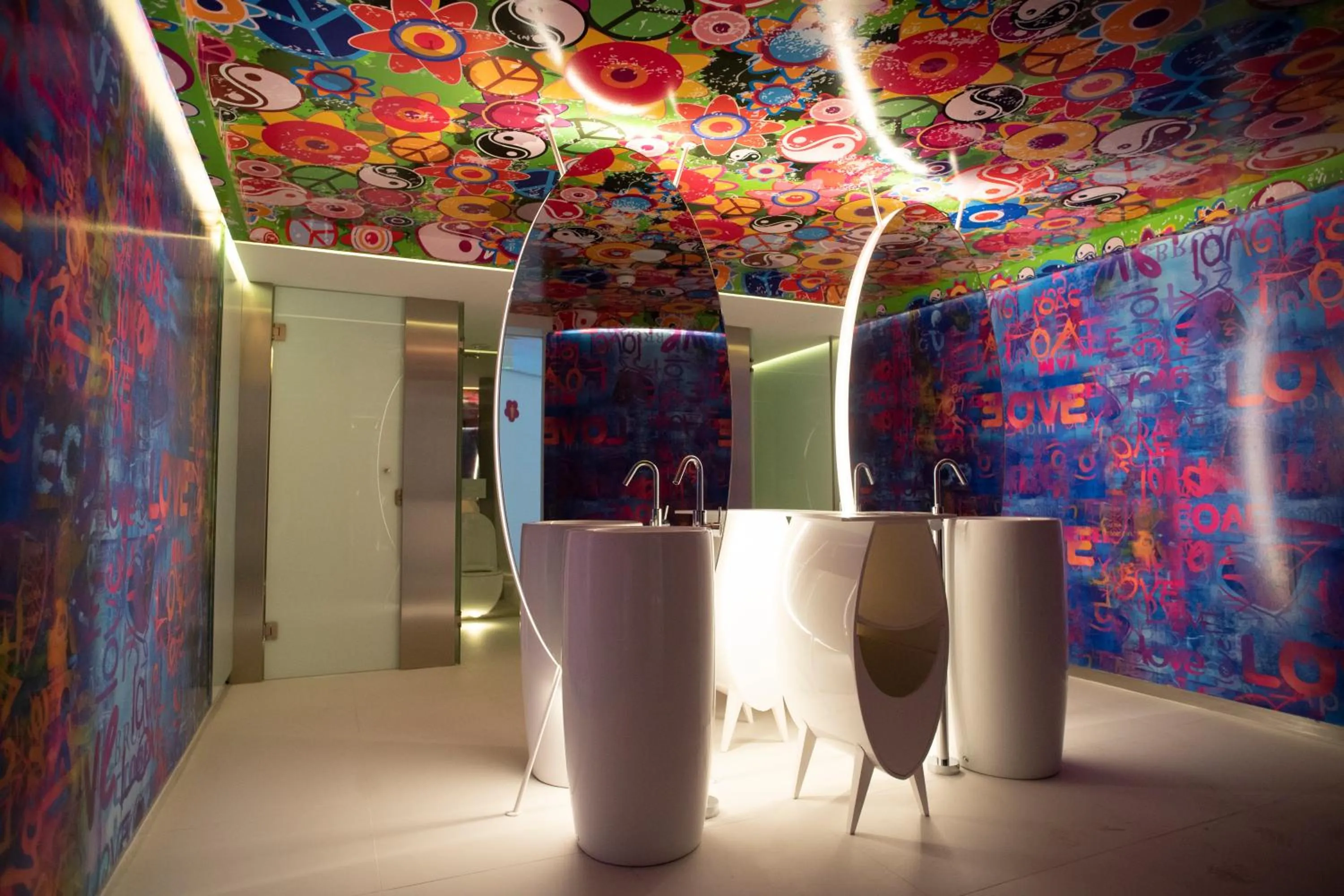 Toilet in Five Flowers Hotel Formentera, member of Melia Collection