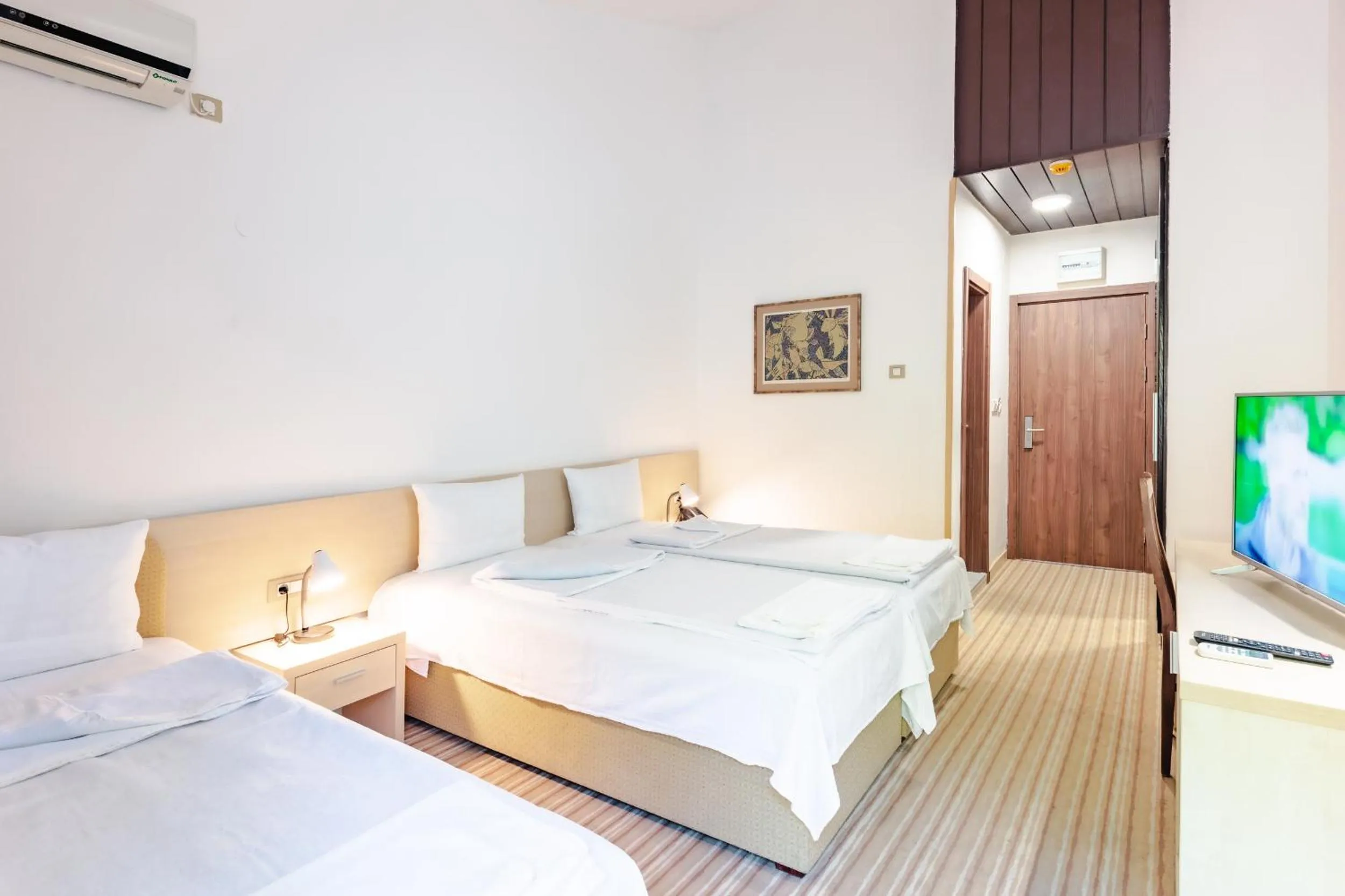 Photo of the whole room, Bed in Hotel Pela