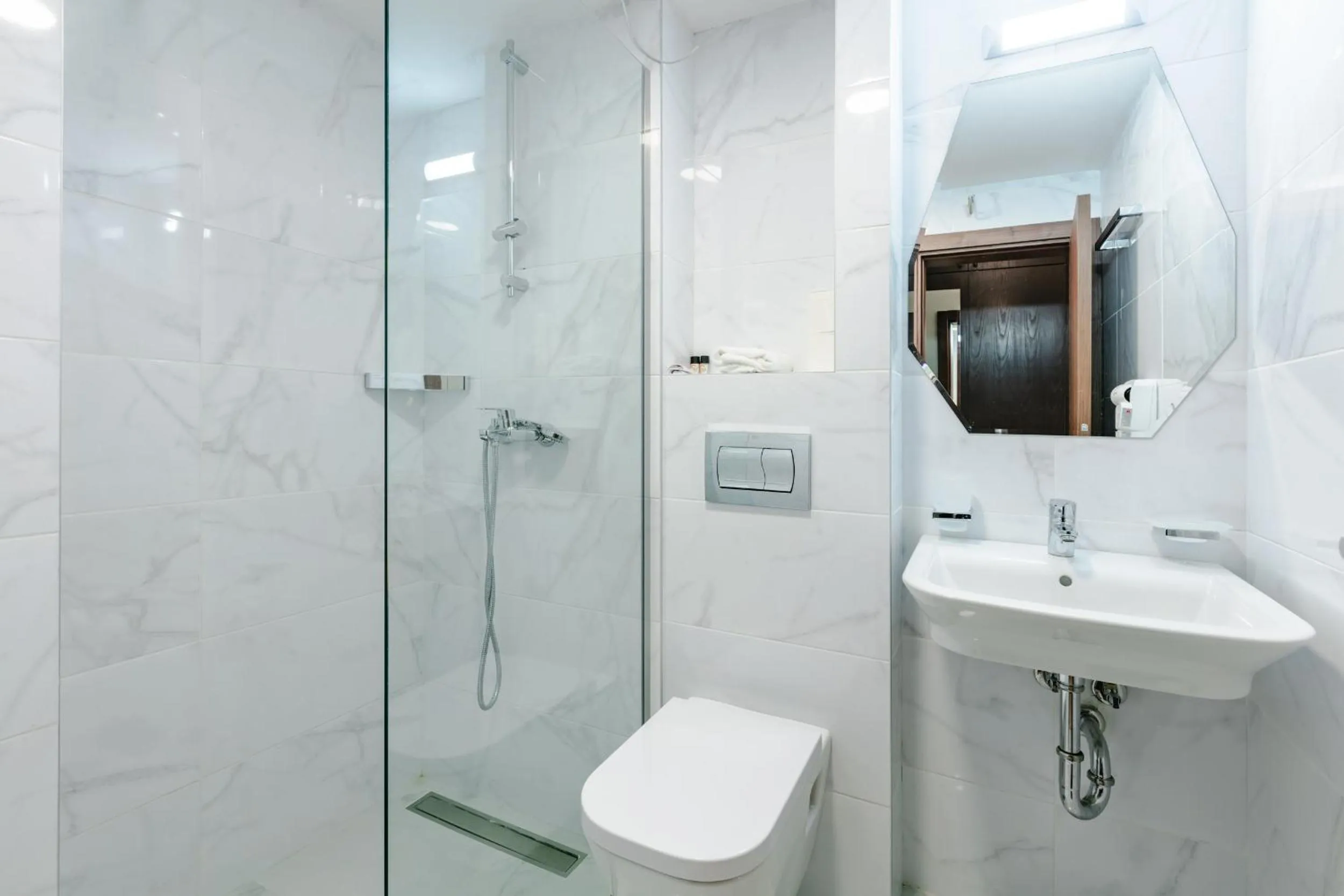 Bathroom in Hotel Pela