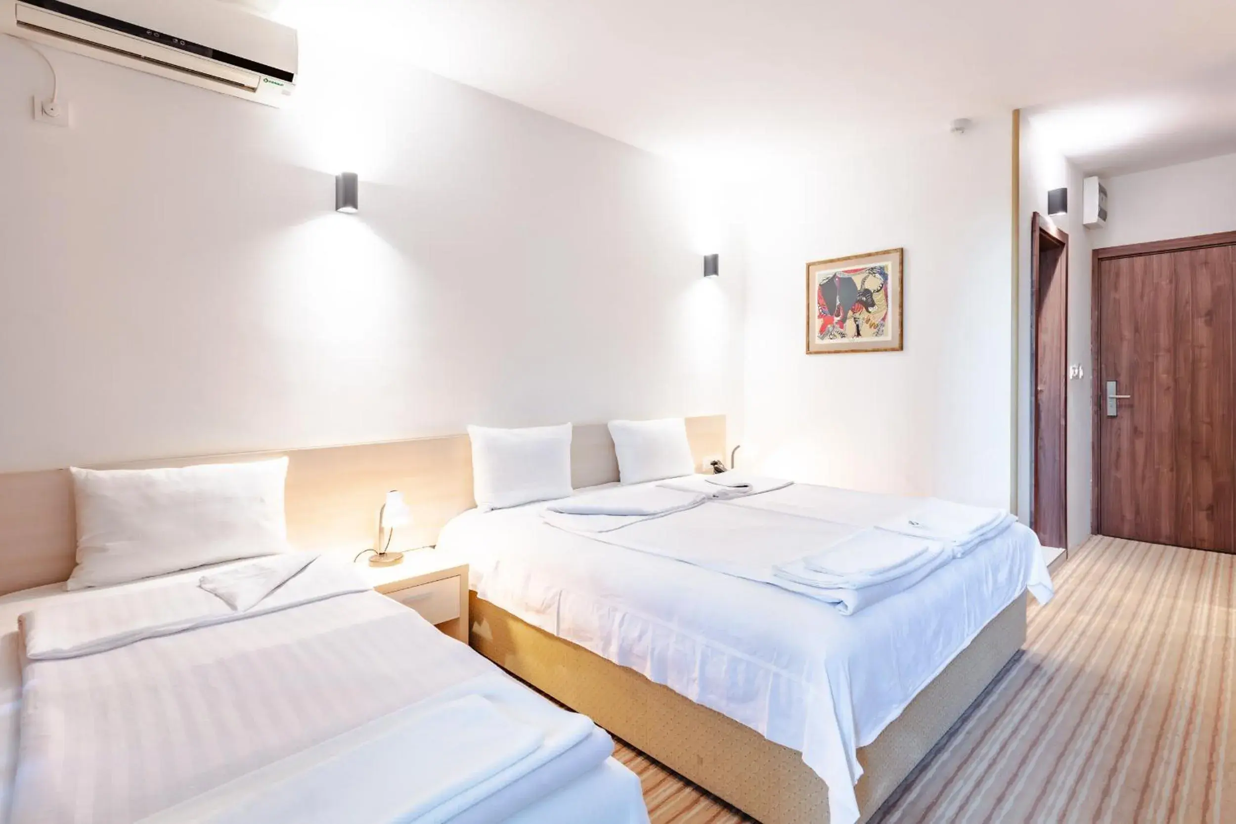 Triple Room in Hotel Pela Triple Room in Hotel Pela