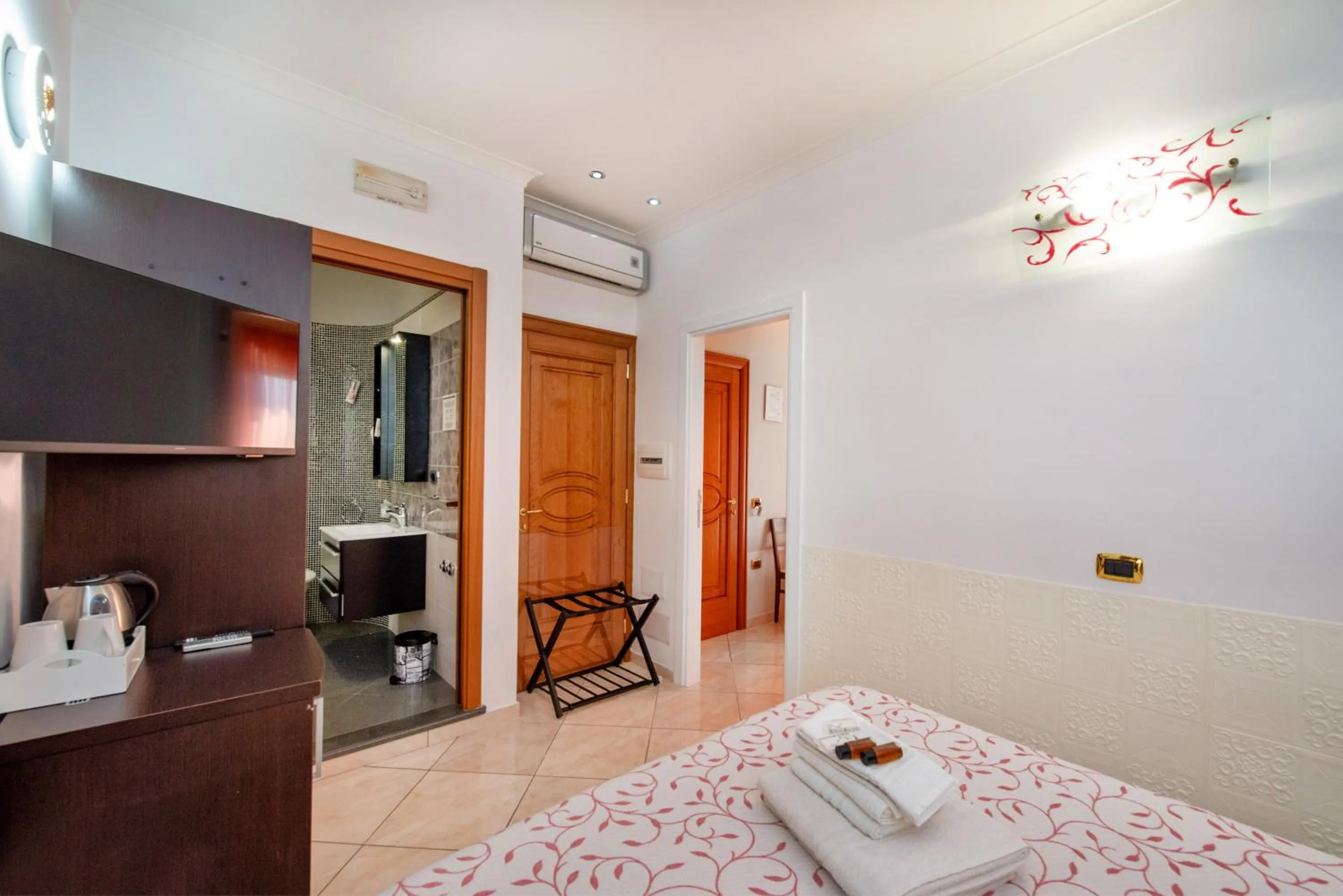 TV and multimedia, Bed in B&B Il Pavone
