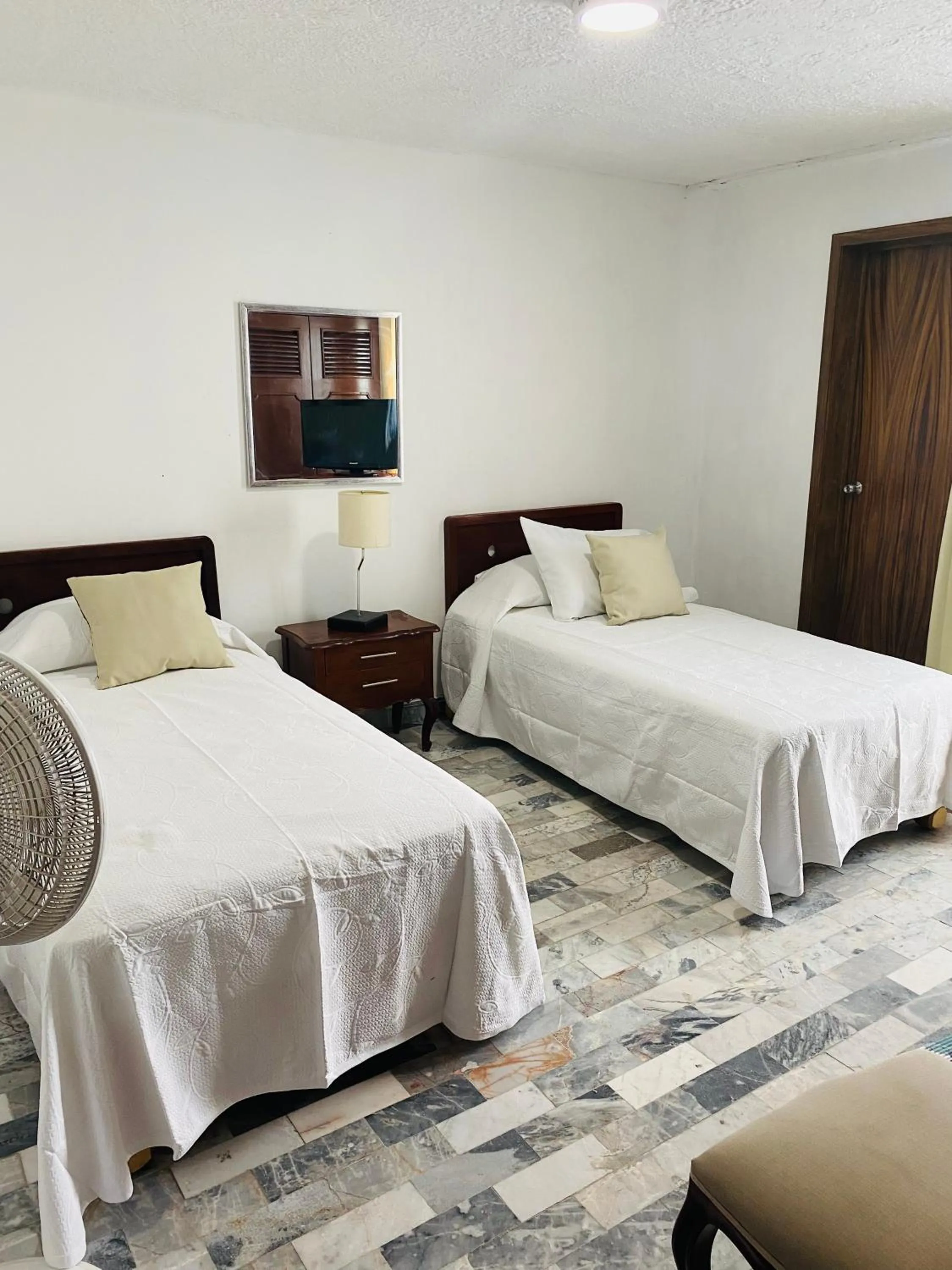 Bed in Hostal Guadalajara Cosmopolitan Providencia