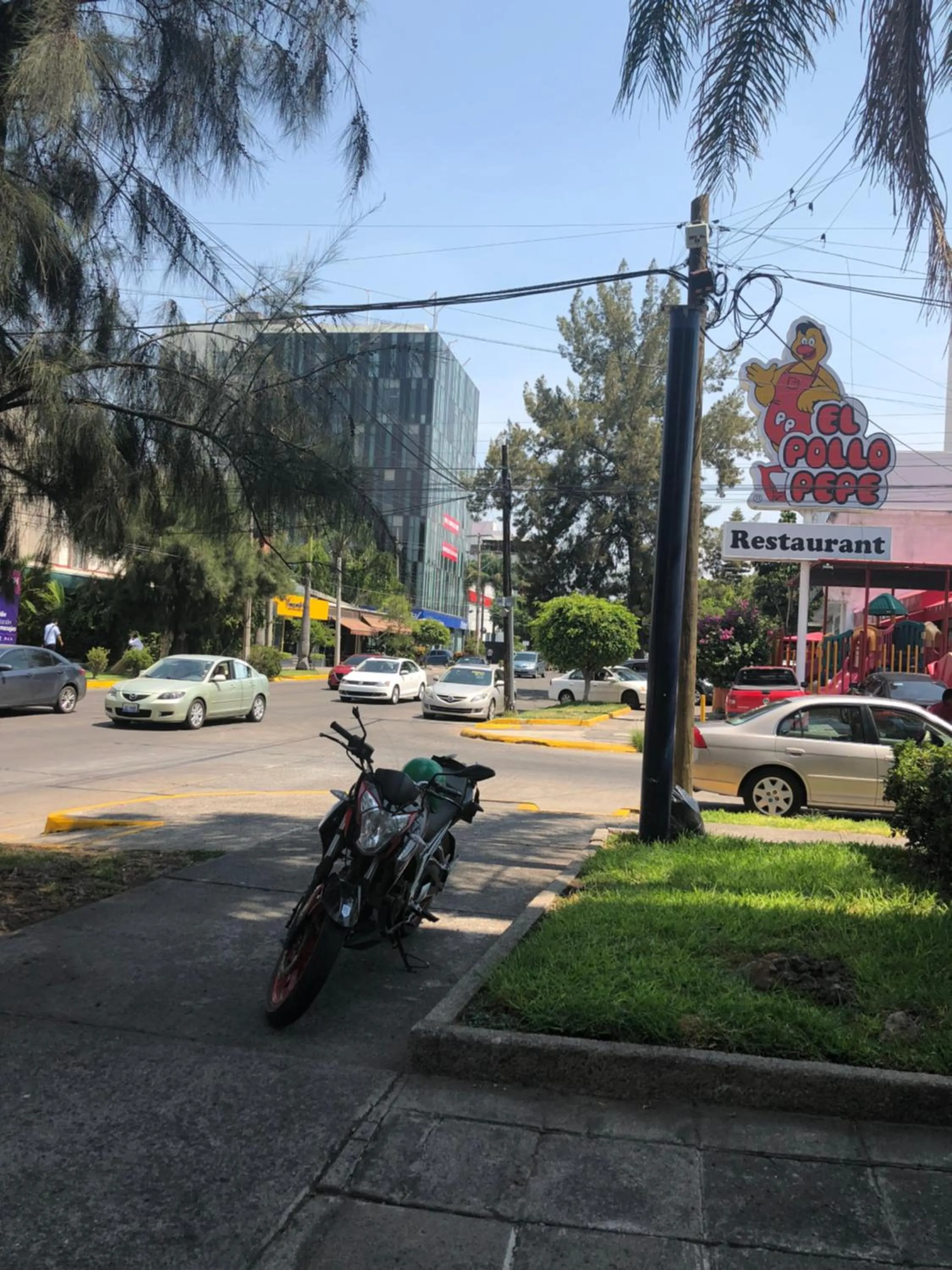 Property building in Hostal Guadalajara Cosmopolitan Providencia