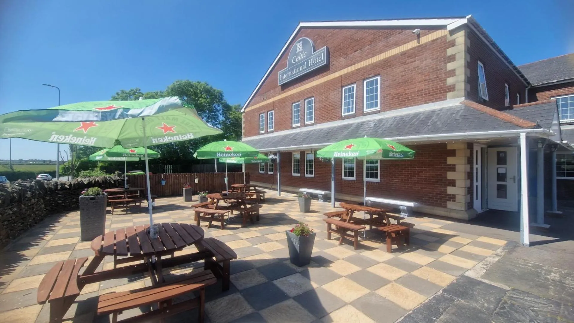 Balcony/Terrace in Celtic International Hotel