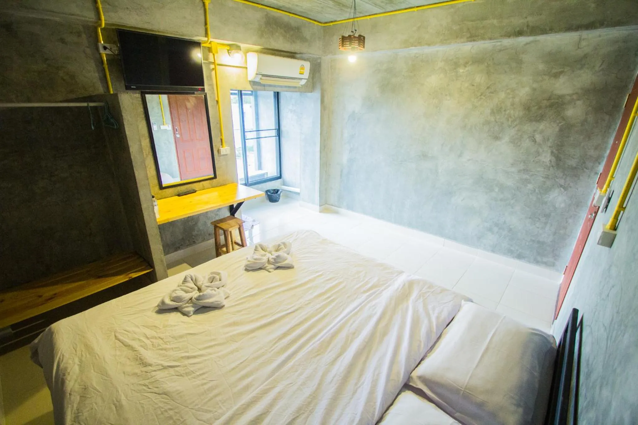 Bed in The Sky Loft Hotel