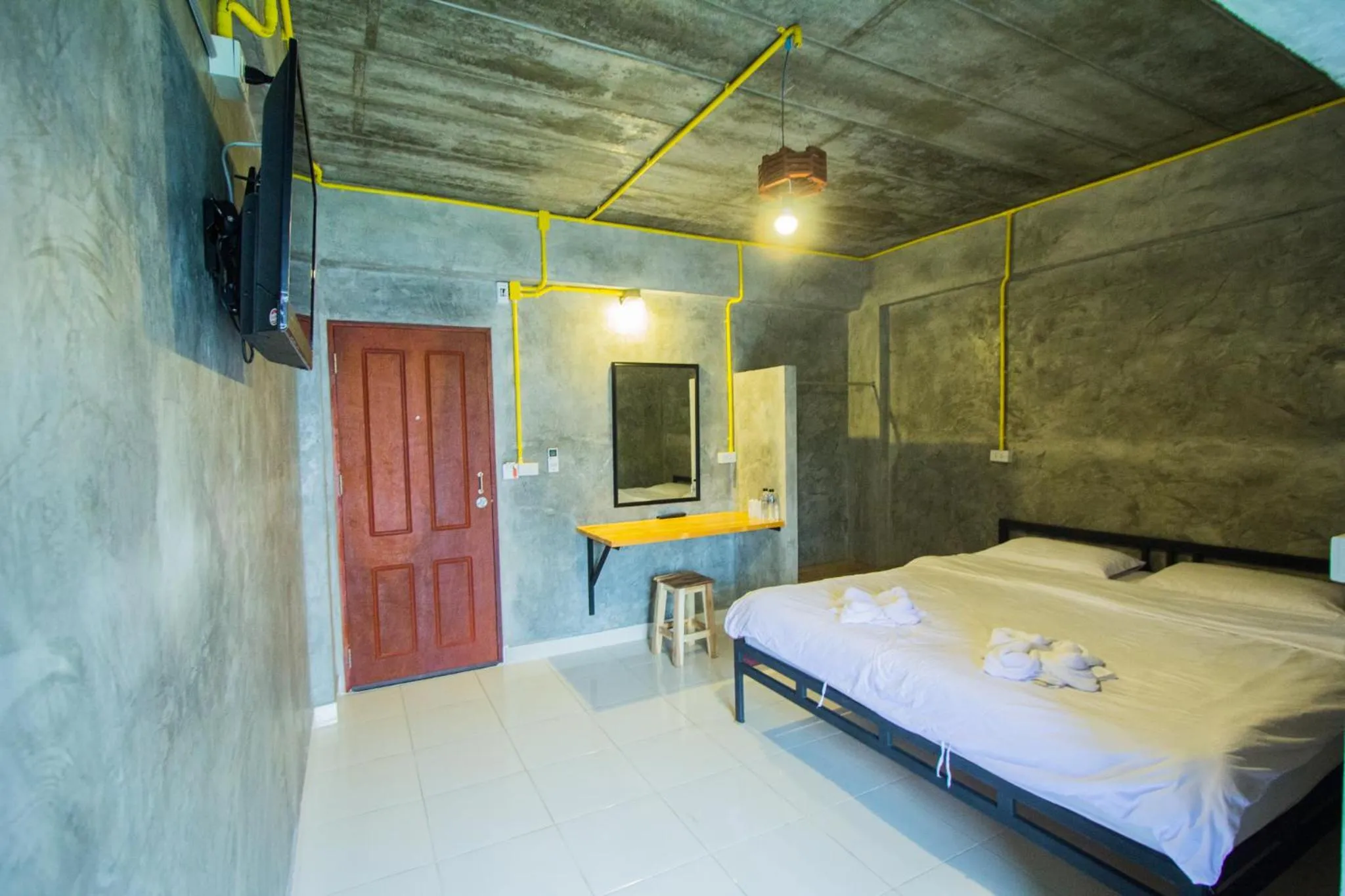 Bed in The Sky Loft Hotel