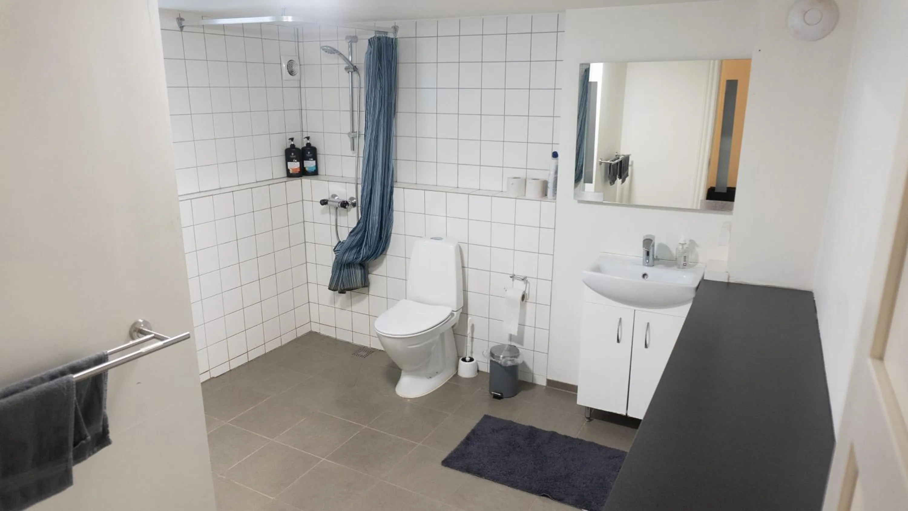 Shower in Hilmors Overnatning