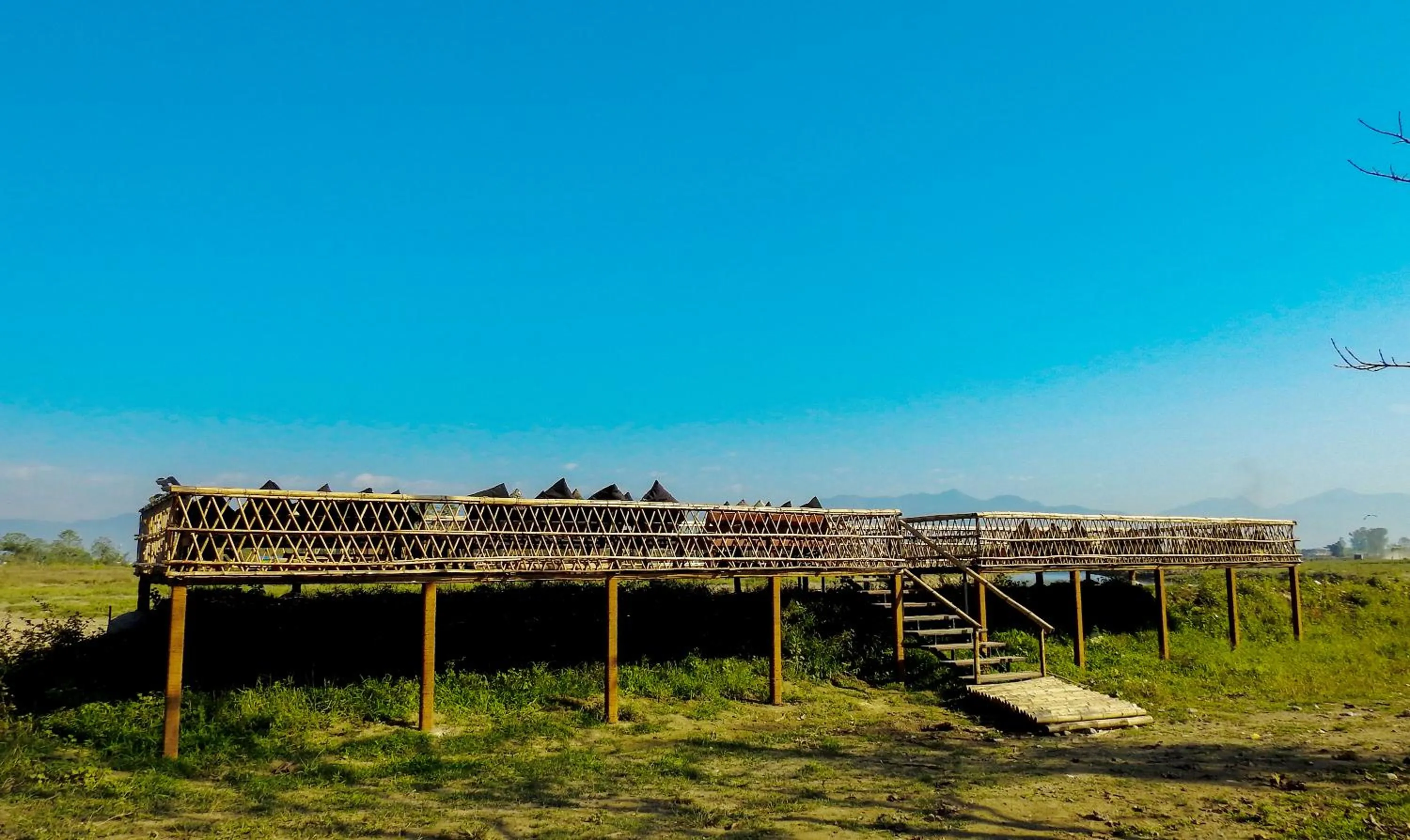 Restaurant/places to eat in Sapana Village Lodge