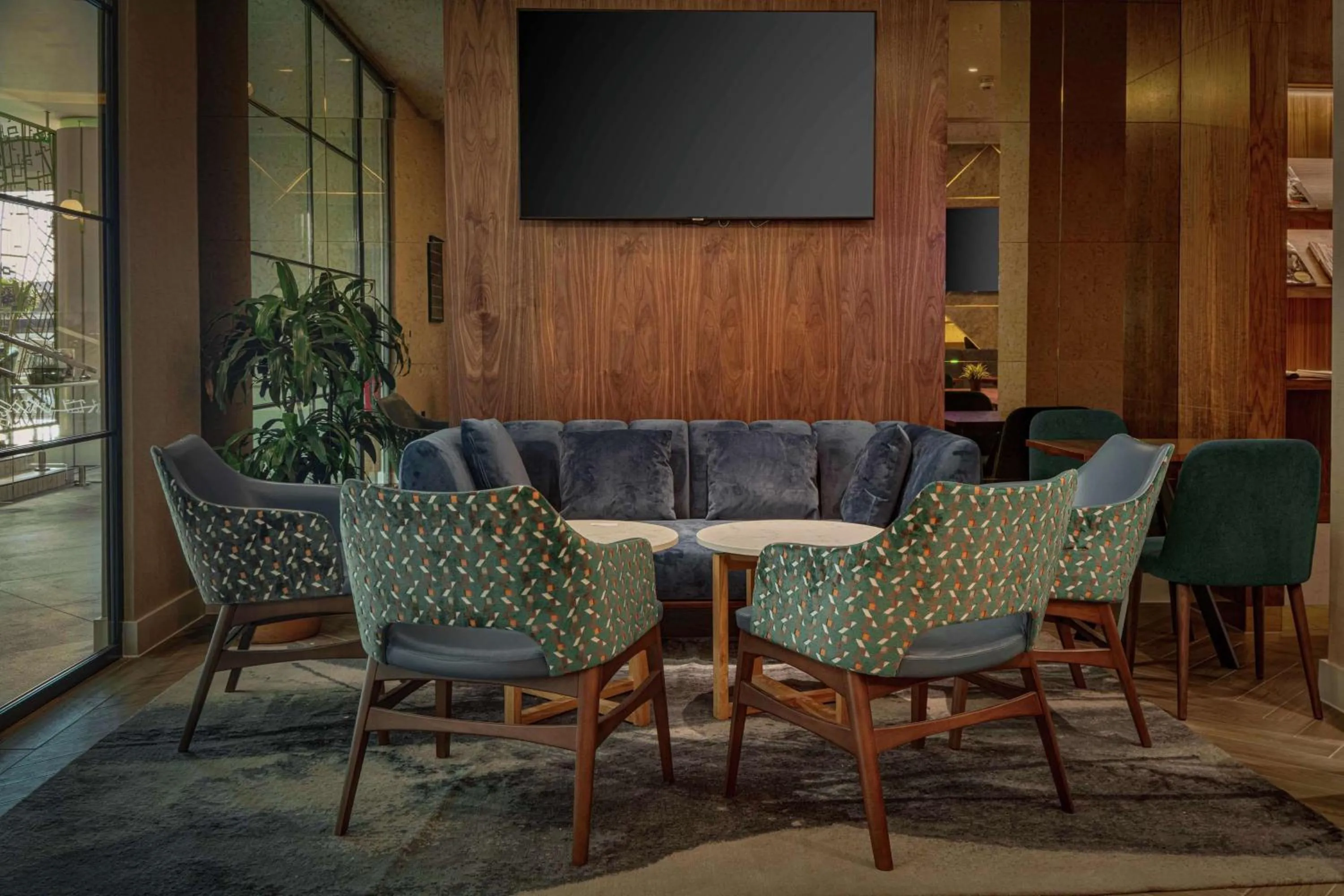 Property building in Hilton London Angel Islington