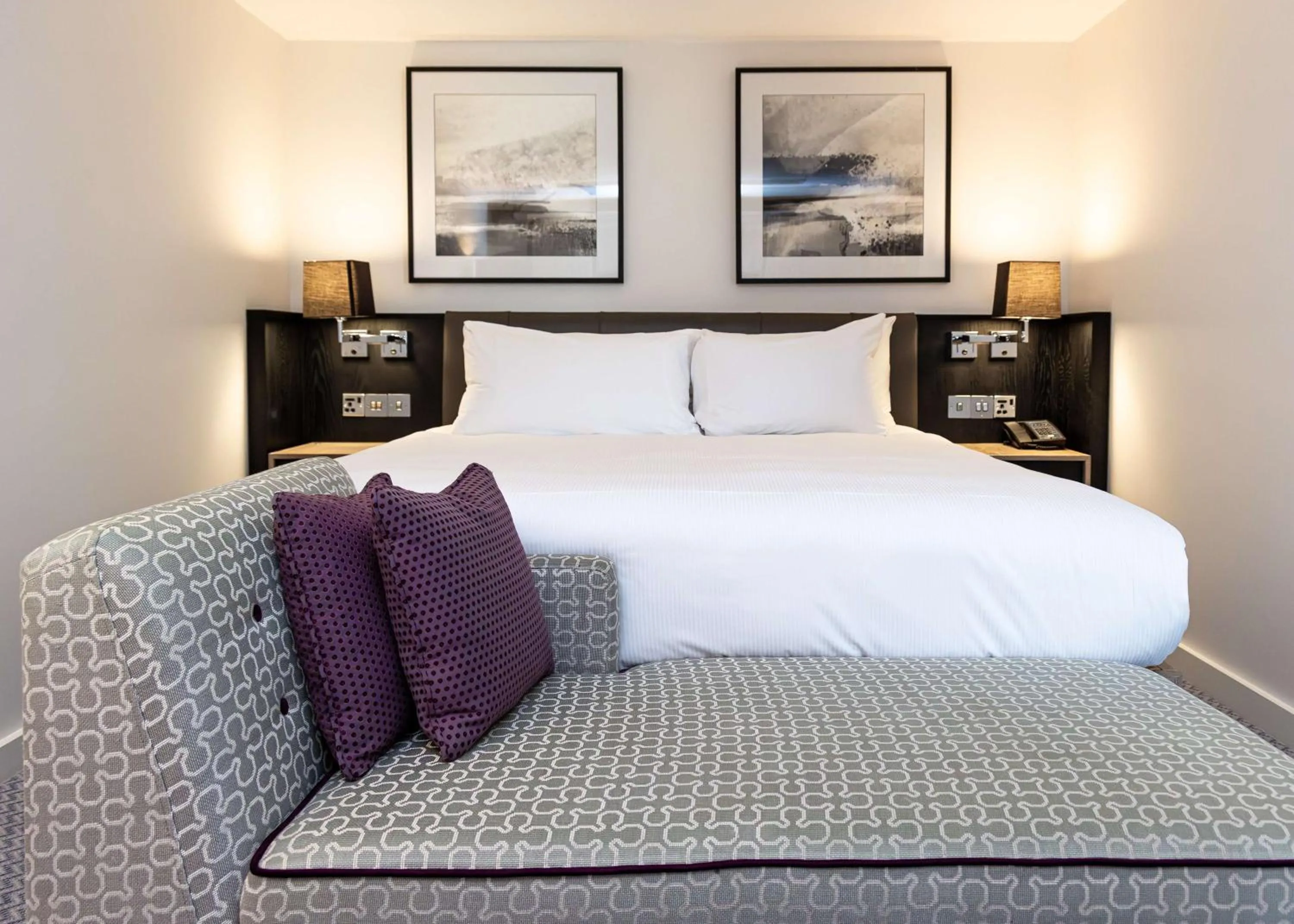 Bed in Hilton London Angel Islington