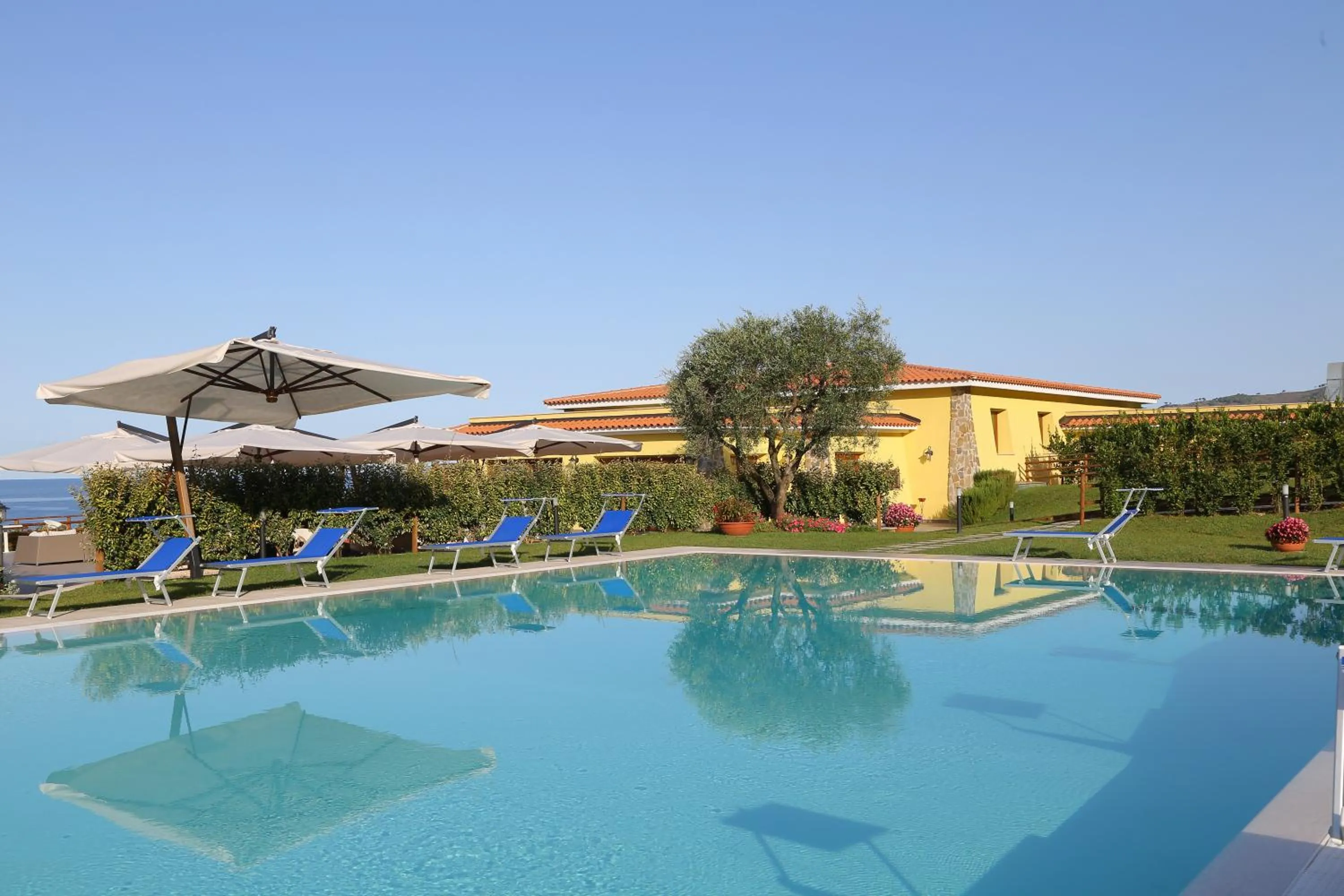 Pool view in Futura Club Cilento