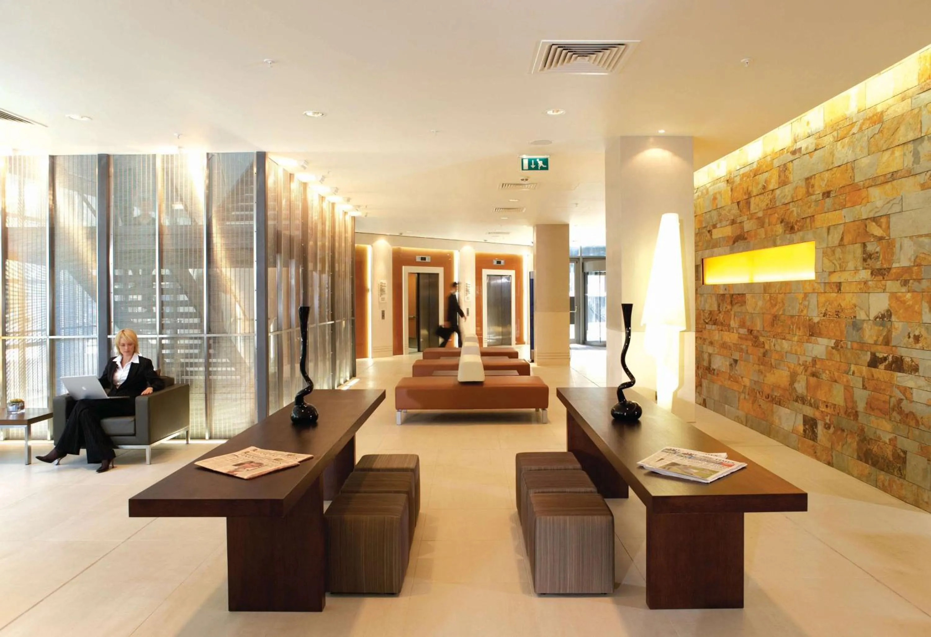 Lobby or reception in Hilton London Canary Wharf