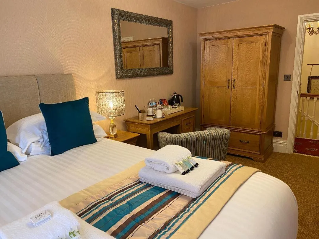 Bed in Chester House Guest House