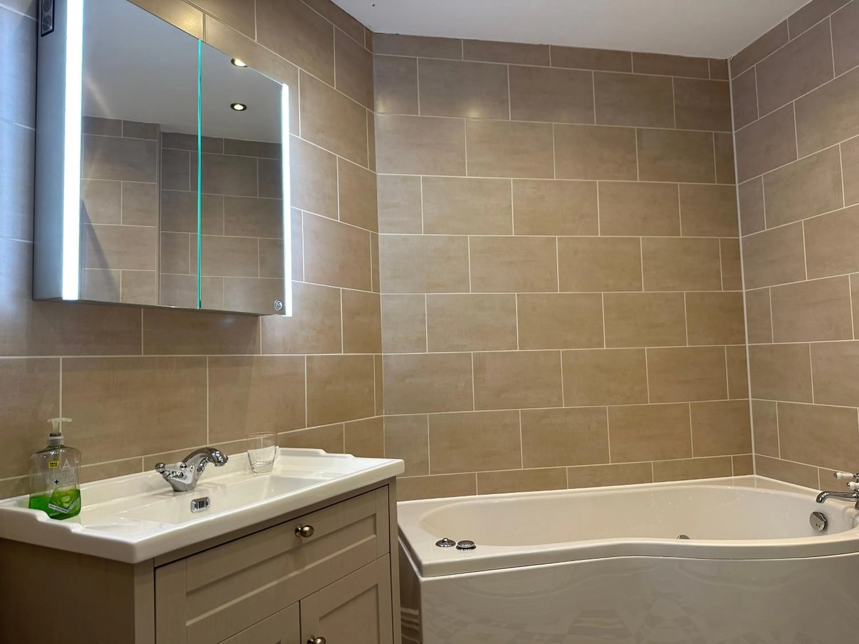 Bathroom in Chester House Guest House