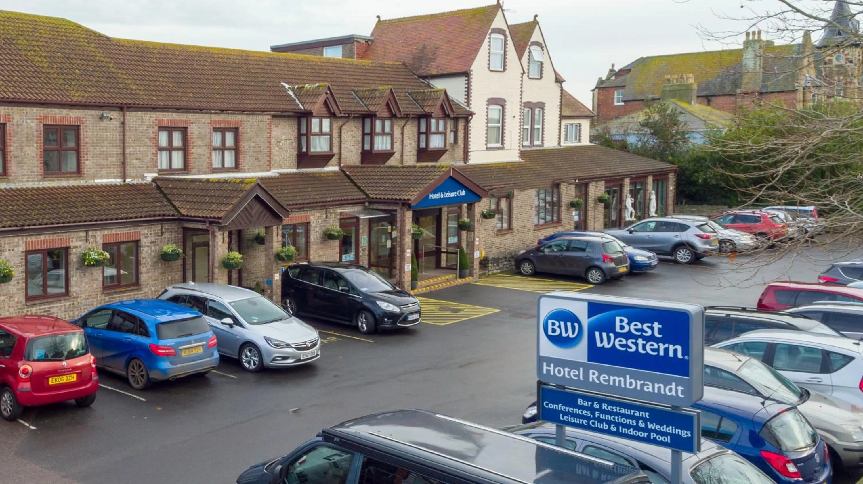 Property building in Best Western Weymouth Hotel Rembrandt