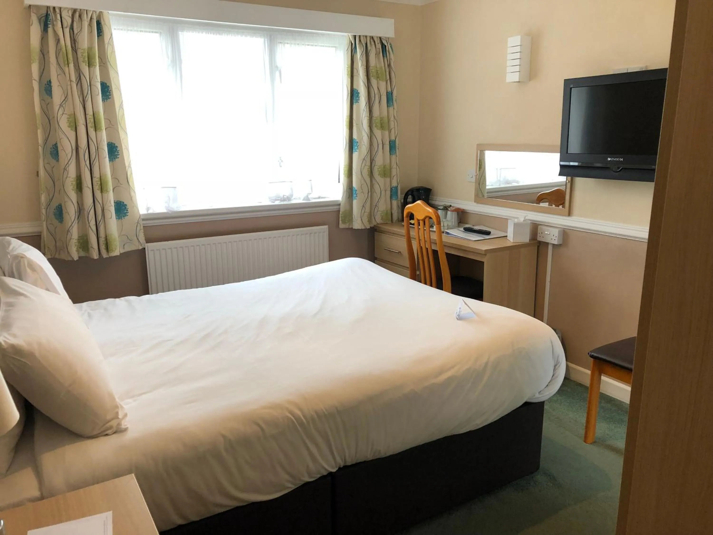 Bedroom, Bed in Best Western Weymouth Hotel Rembrandt