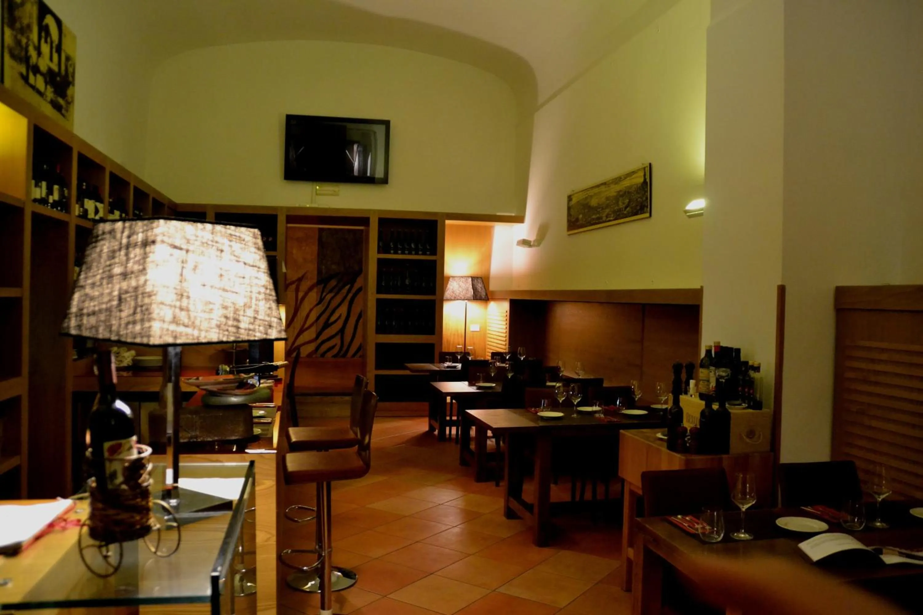 Restaurant/places to eat in Relais Villa Buonanno