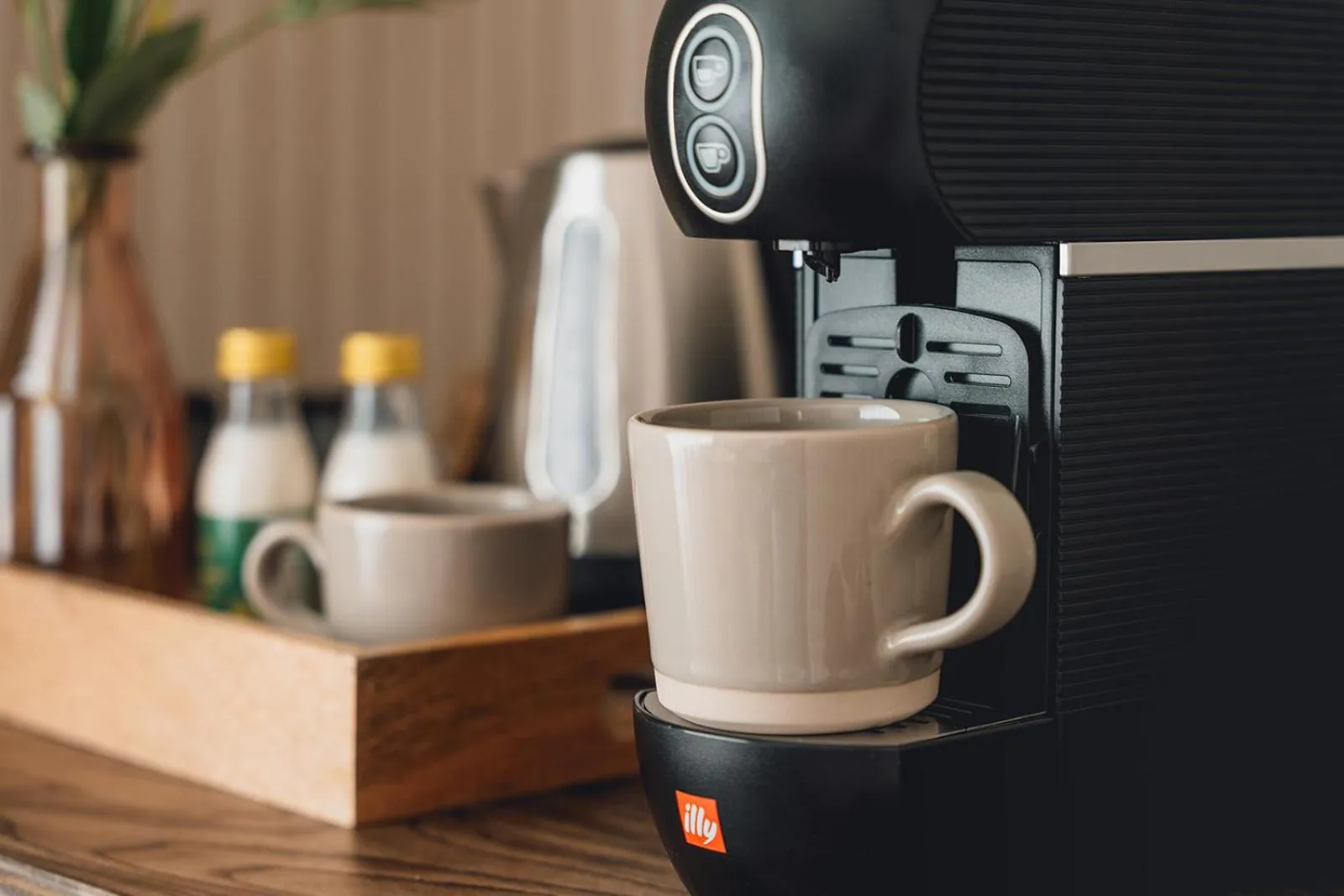 The Potters Heron - A Heartwood Inn