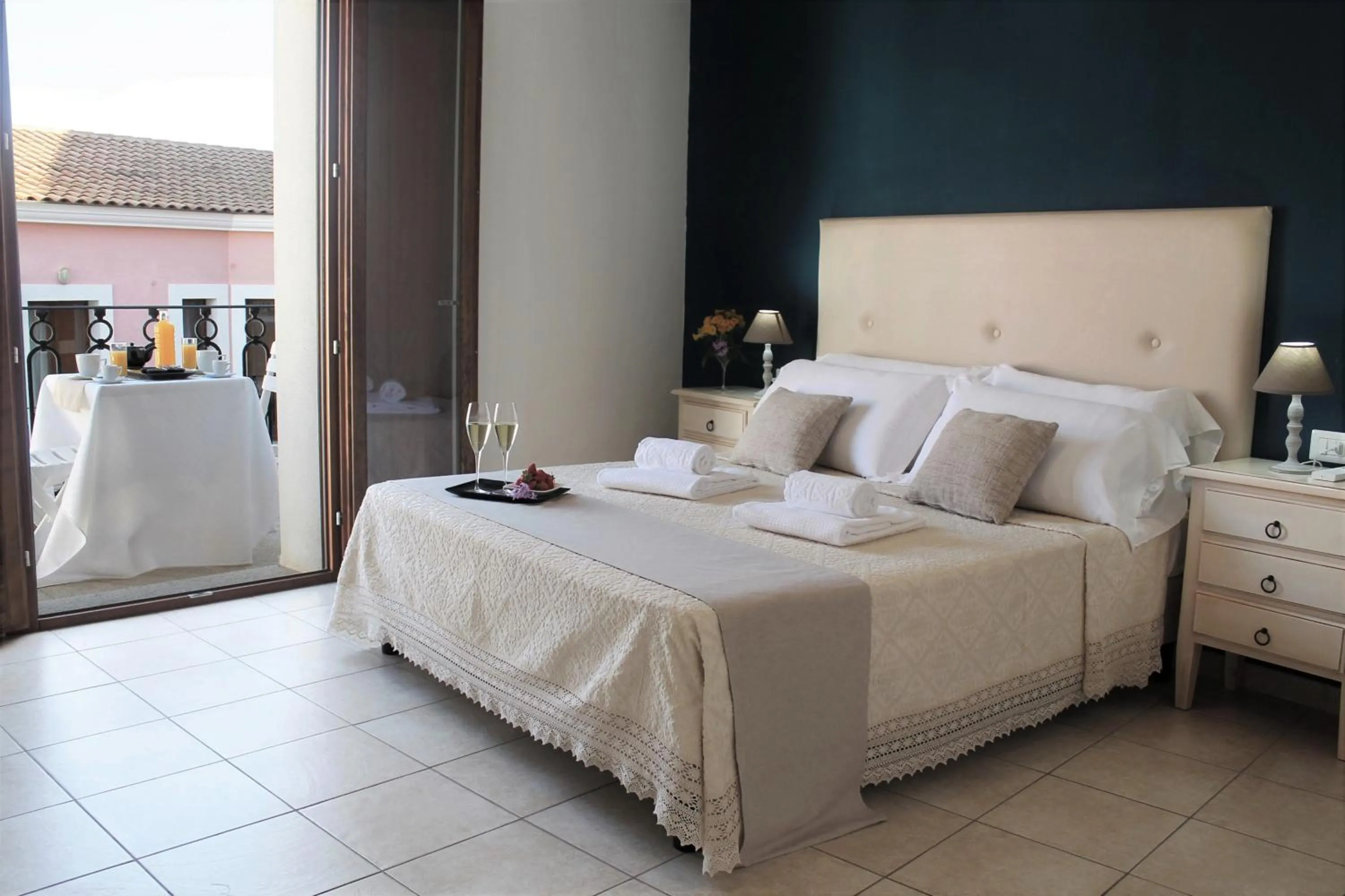 Bed in AHR Leonis Residence La Maddalena