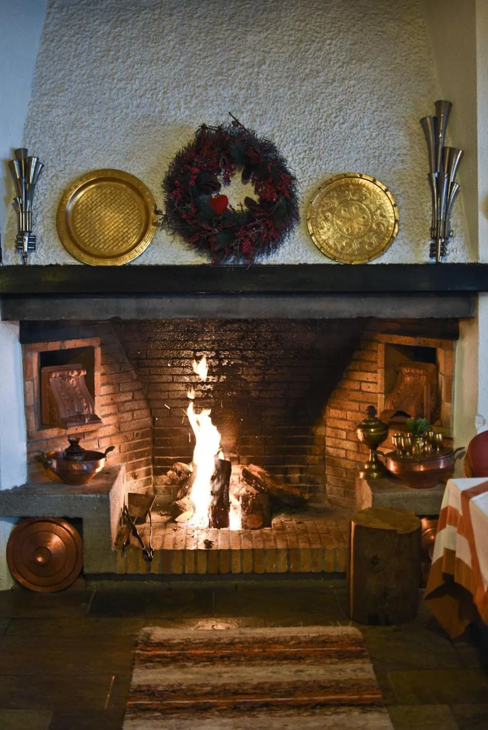 Restaurant/places to eat in Maistrali Hotel