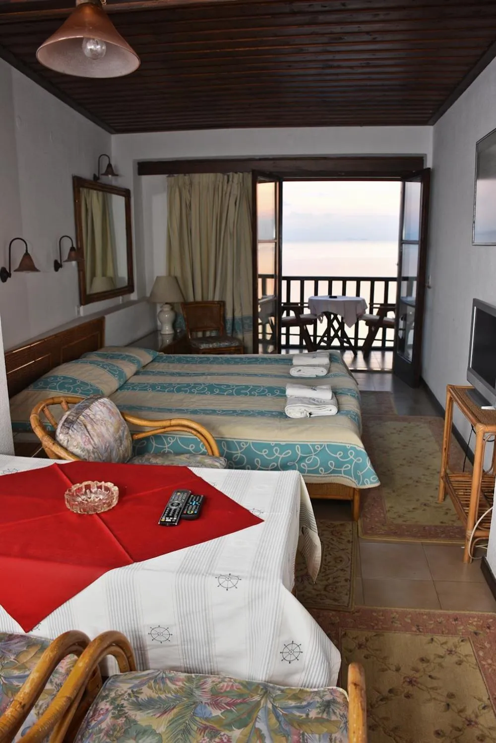 TV and multimedia, Bed in Maistrali Hotel